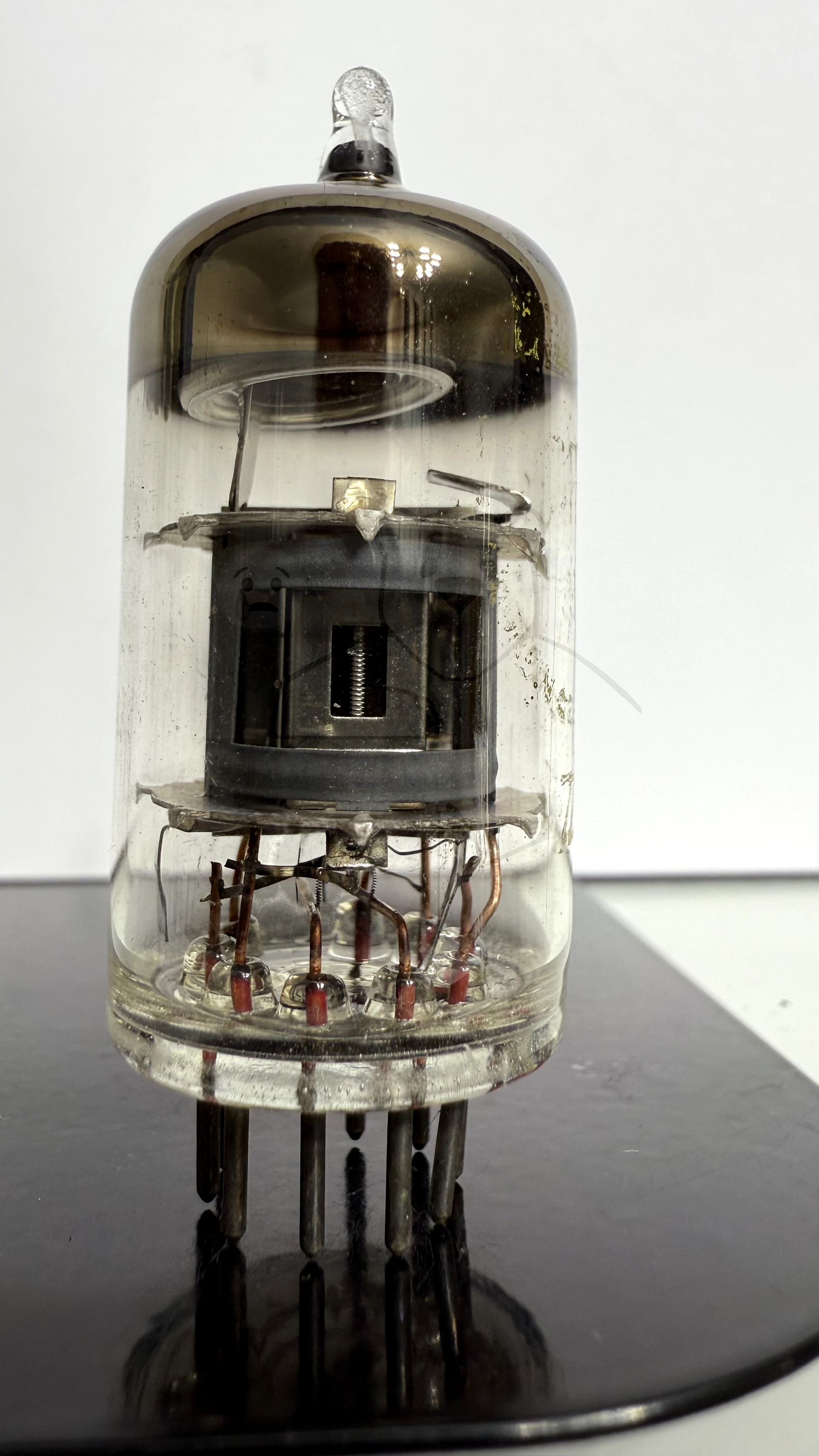 Röhre PCF82 #5585 Bild 1