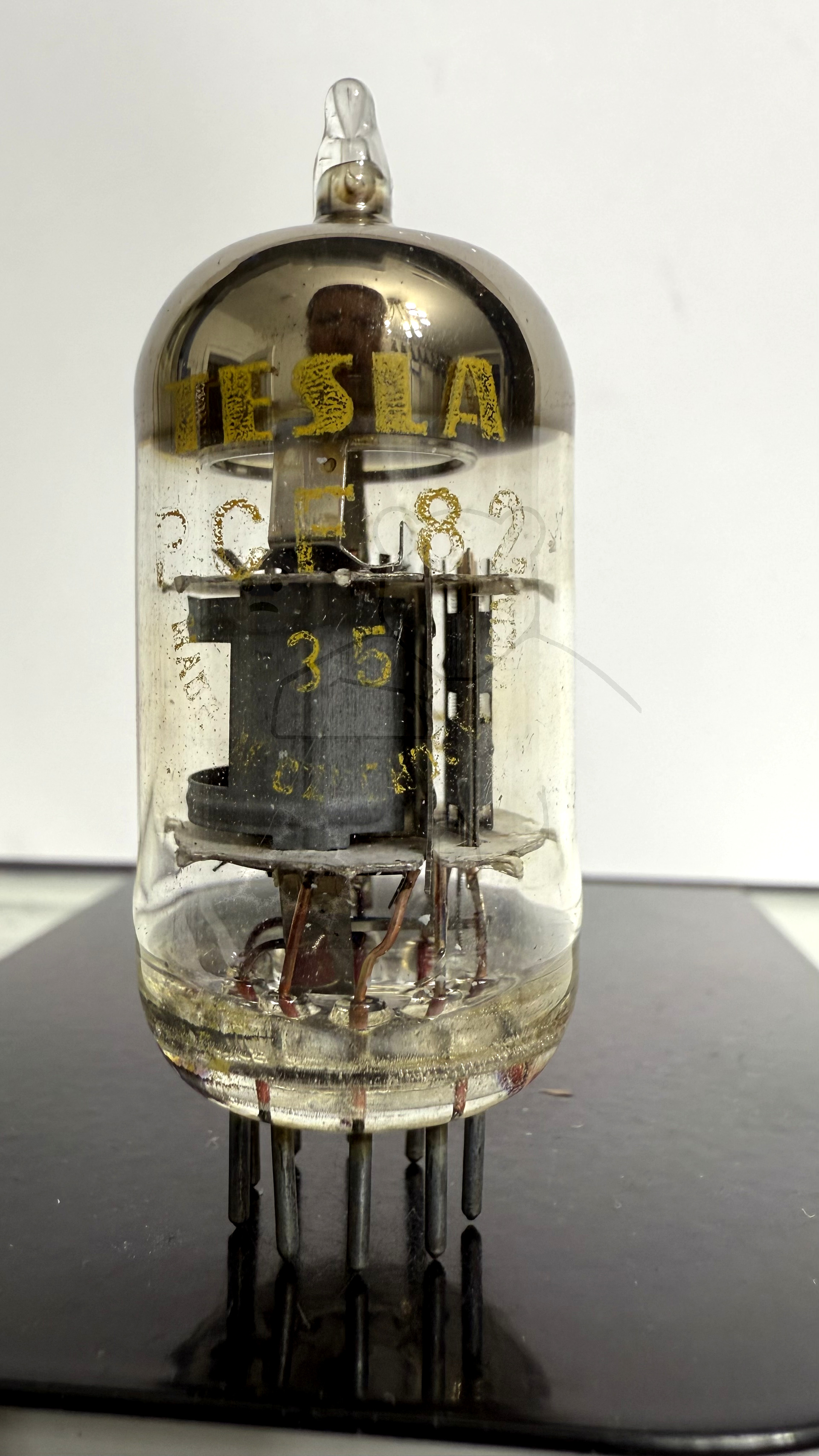 Röhre PCF82 #5852 Bild 1