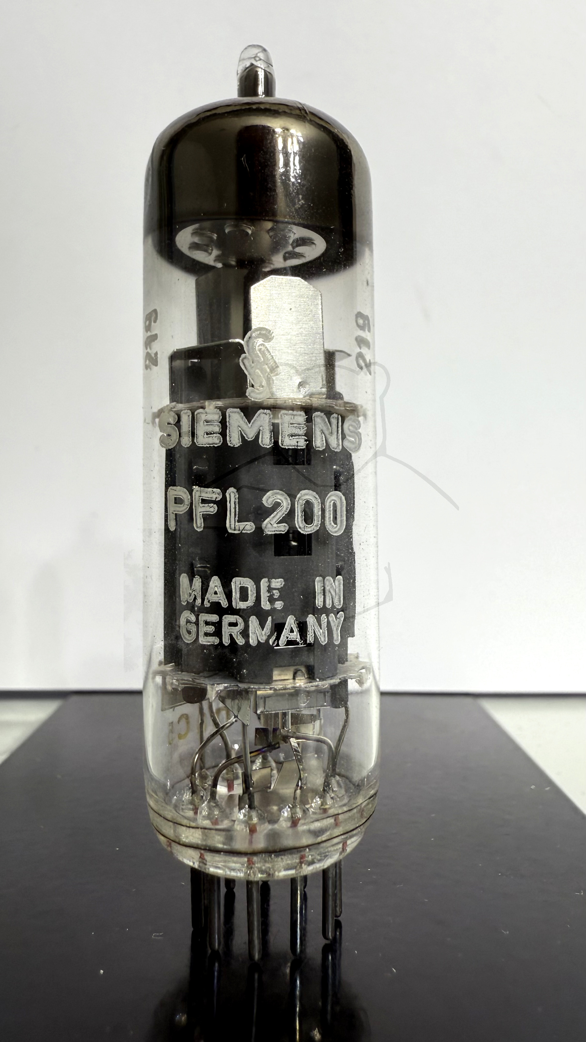 Röhre PFL200 #7283 Bild 1