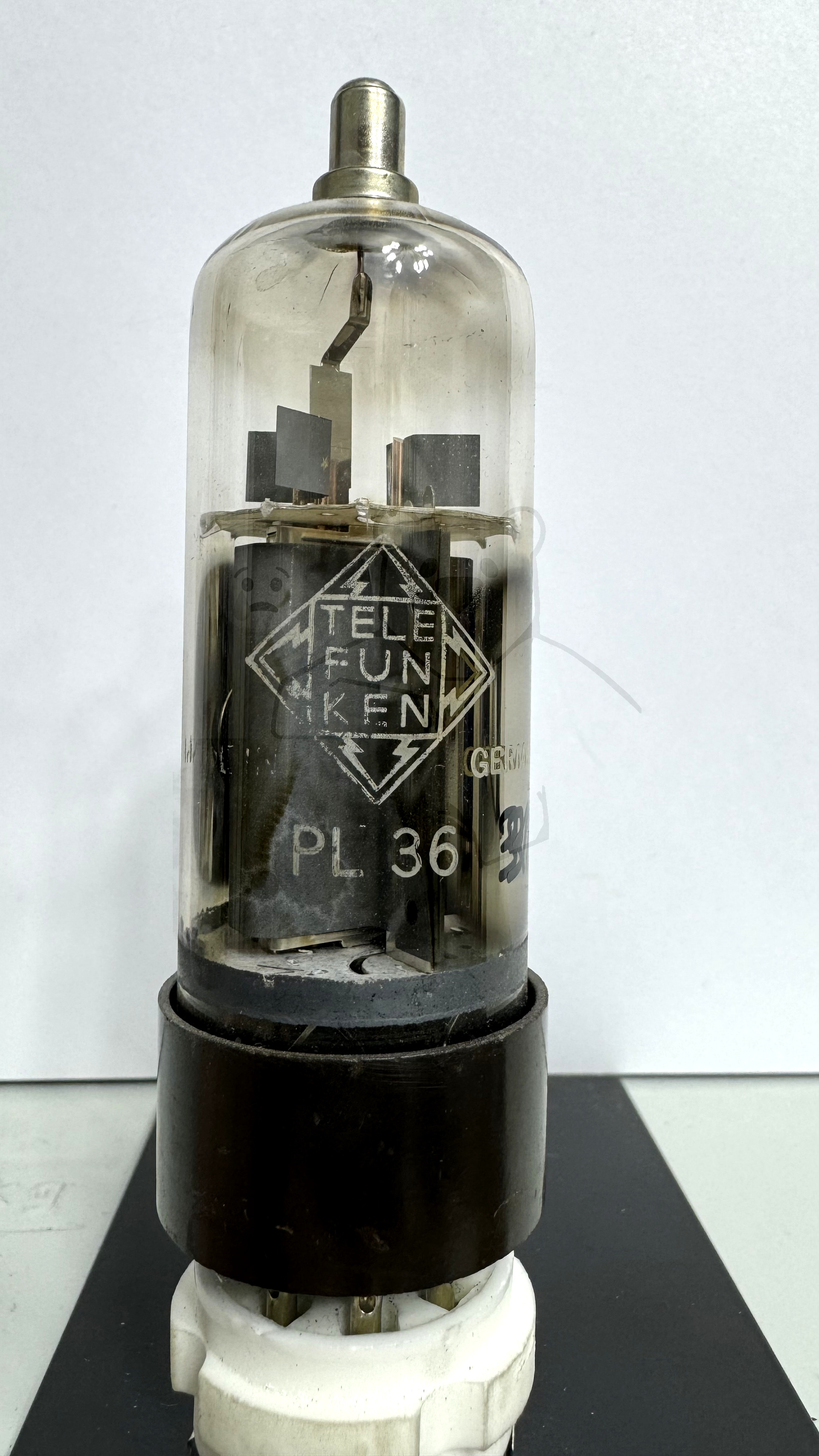 Röhre PL36 #3151 Bild 1