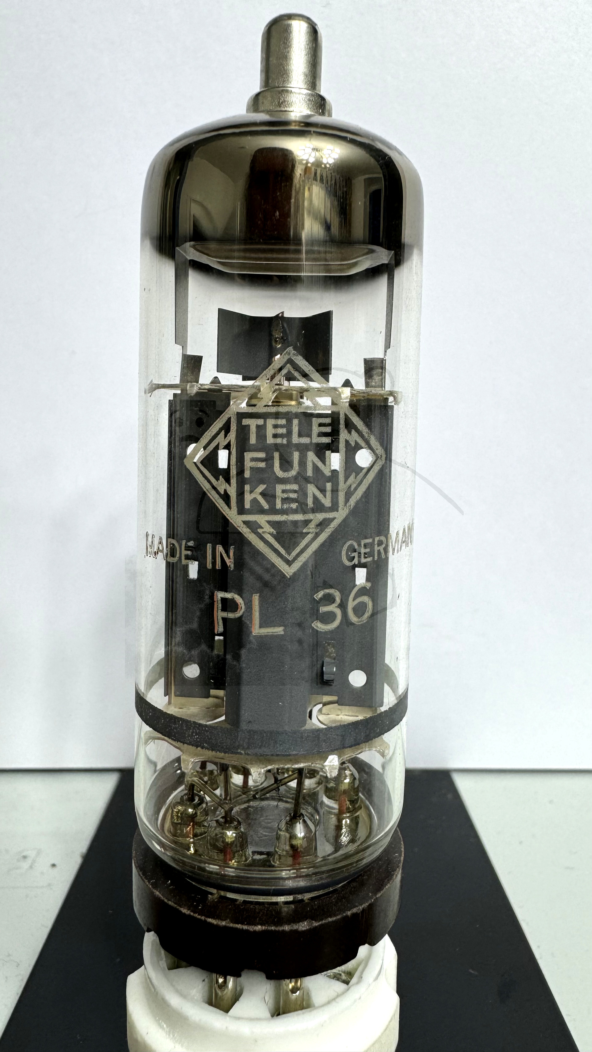 Röhre PL36 #3299 Bild 1