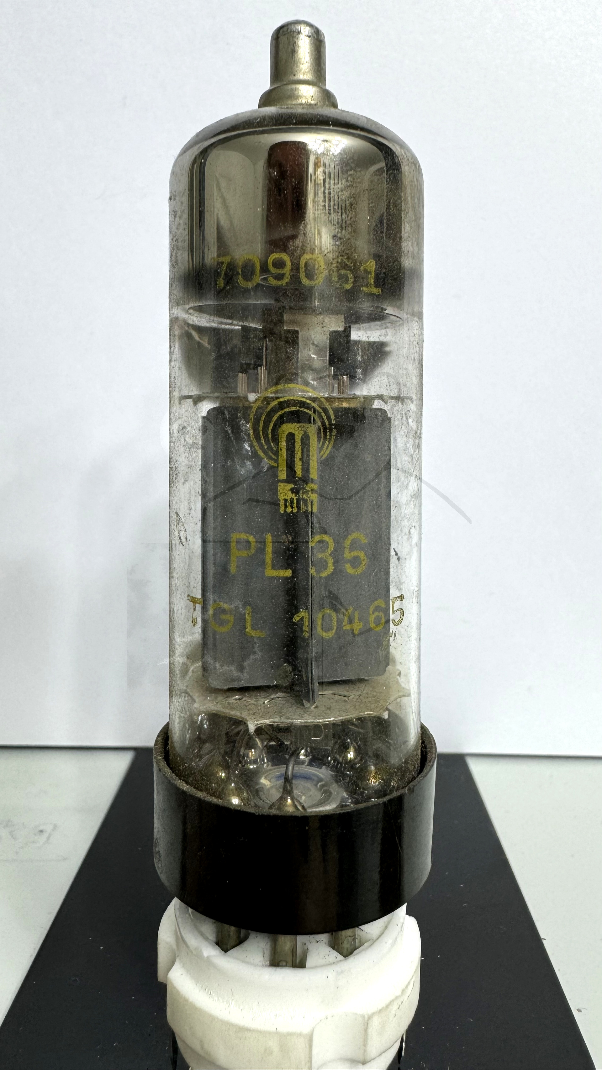 Röhre PL36 #4722 Bild 1