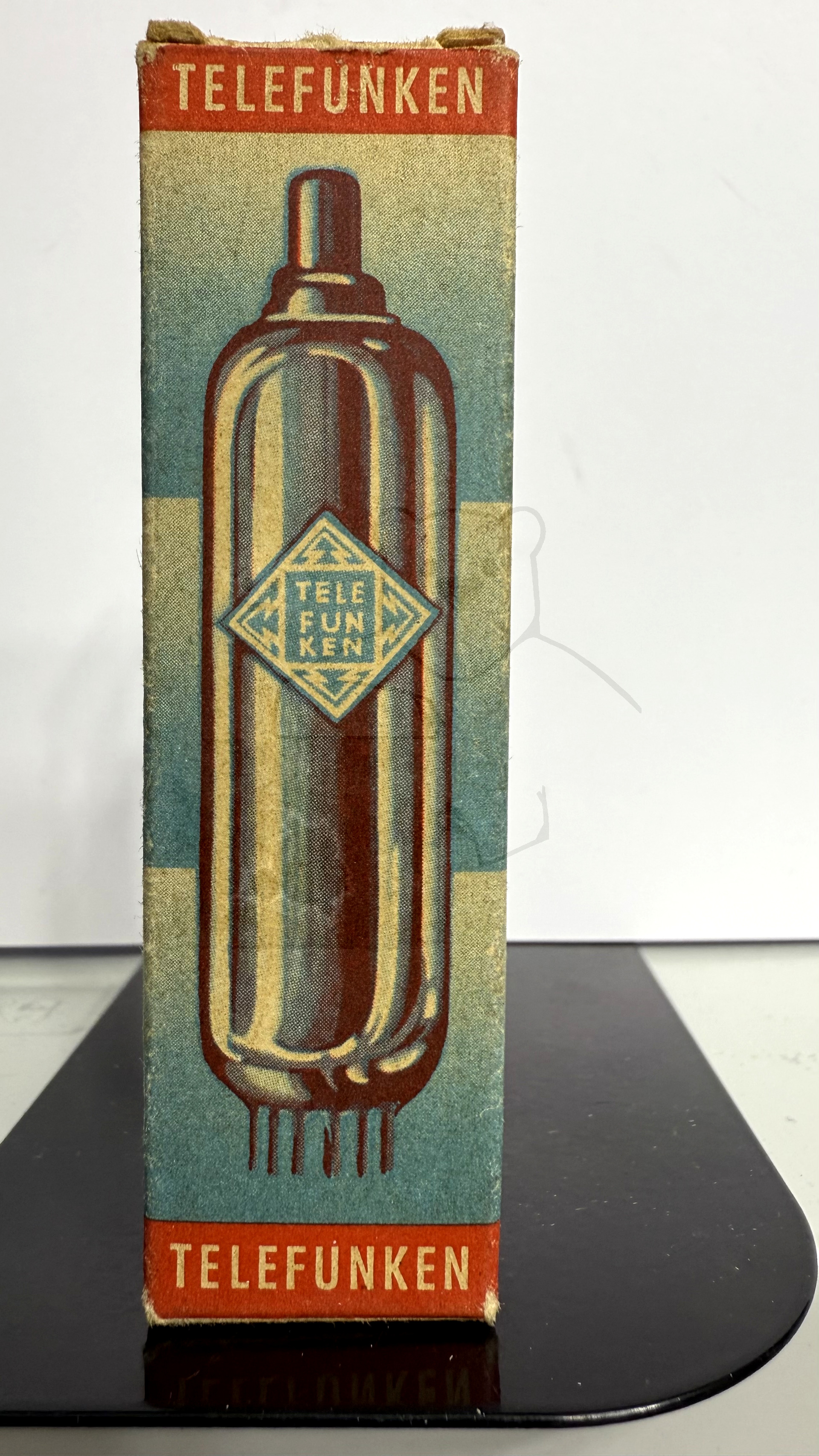 Röhre PY88 #4297 Verpackung Bild 1