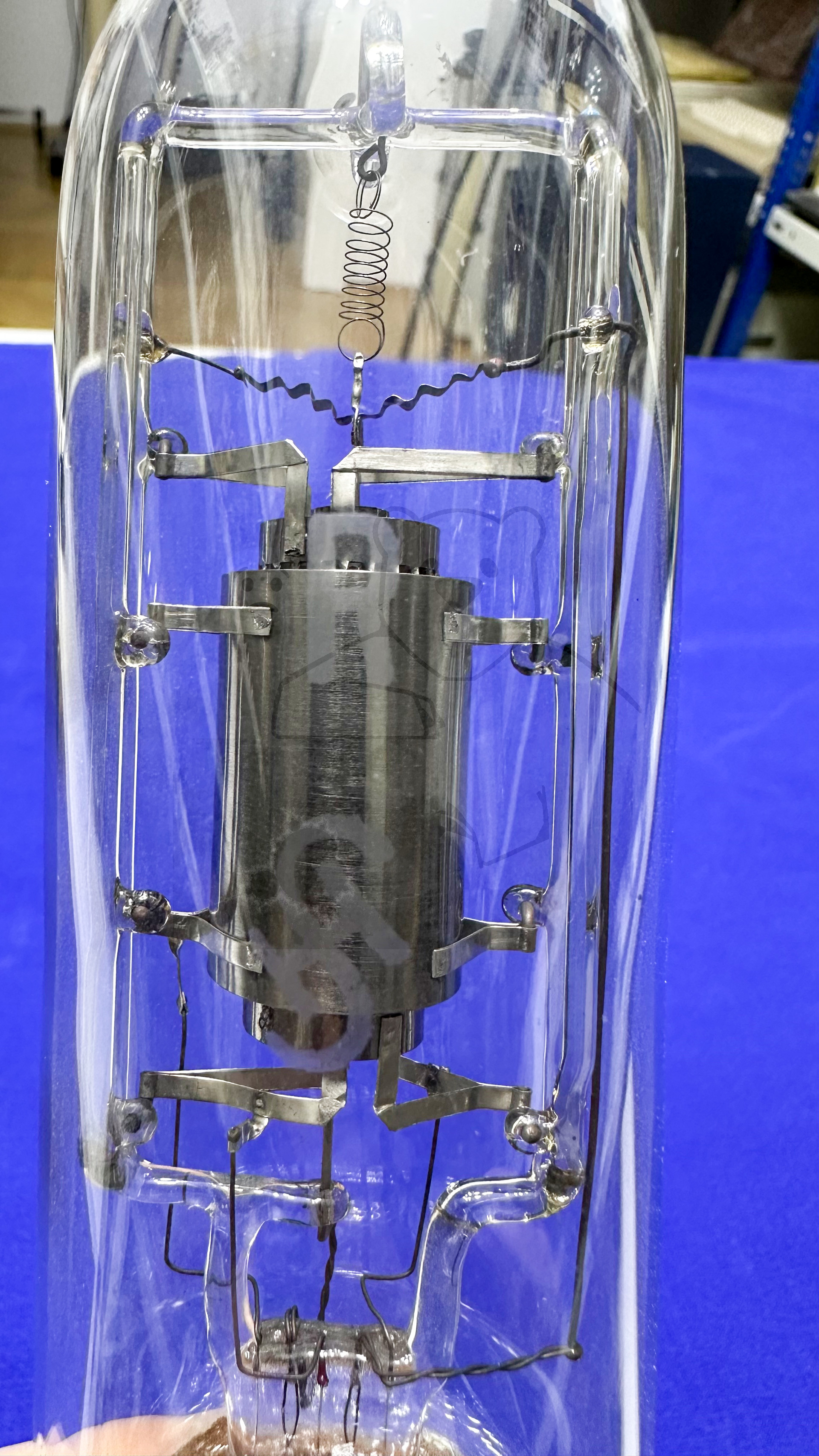 Röhre R #6879 Bild 26