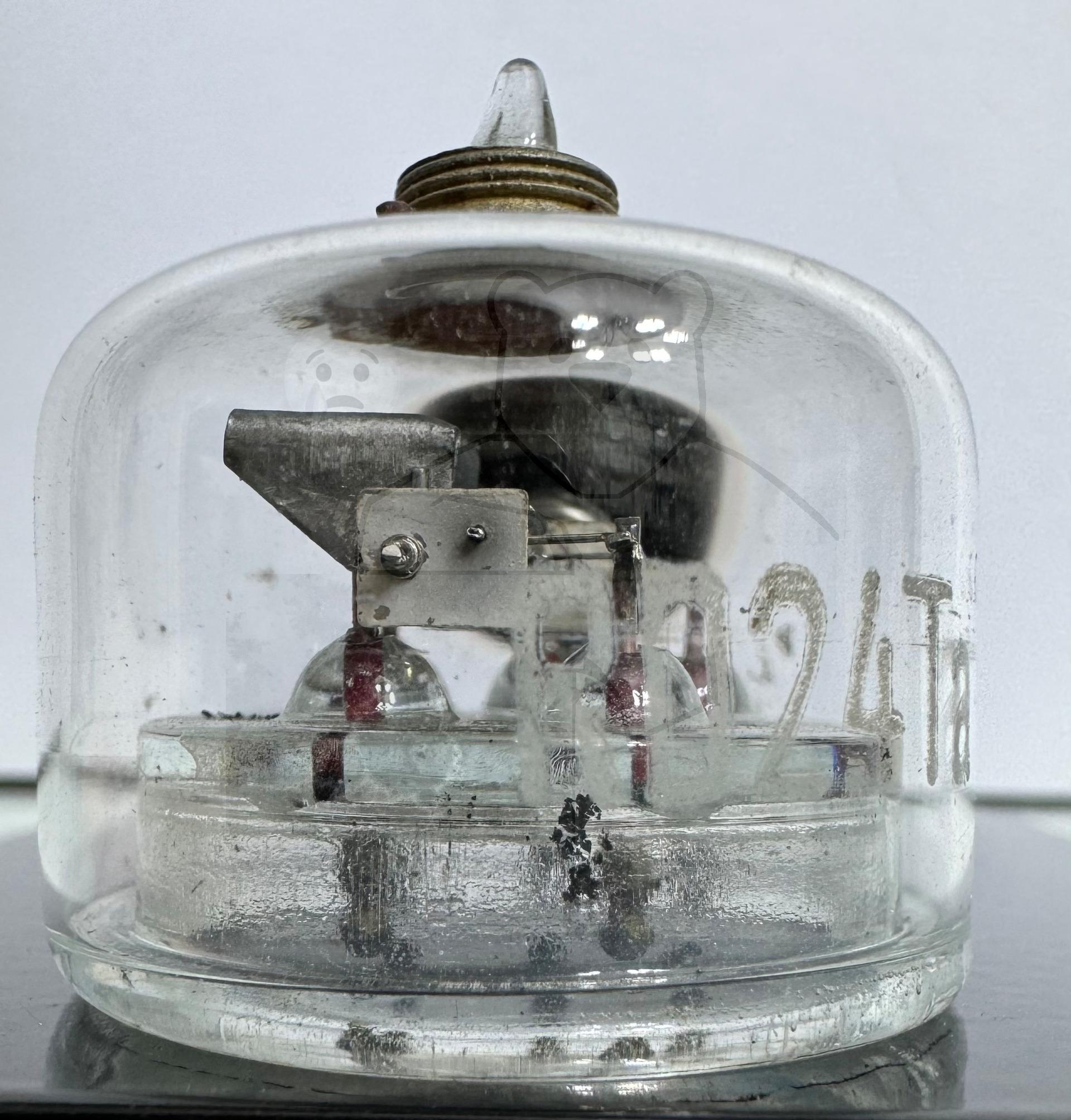 Röhre RD2,4Ta #8170 Bild 1