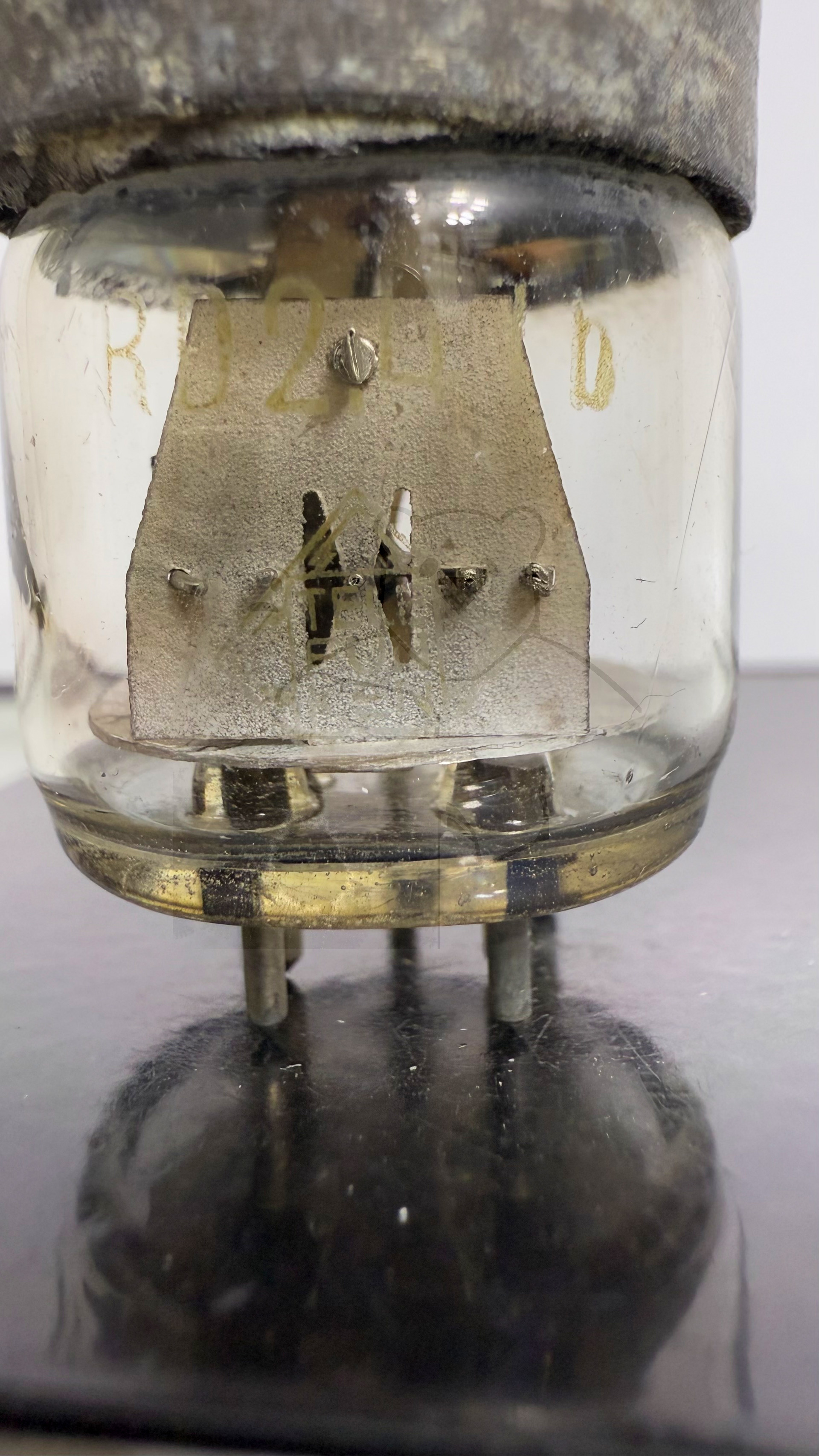 Röhre RD2,4Tb #7795 Bild 4