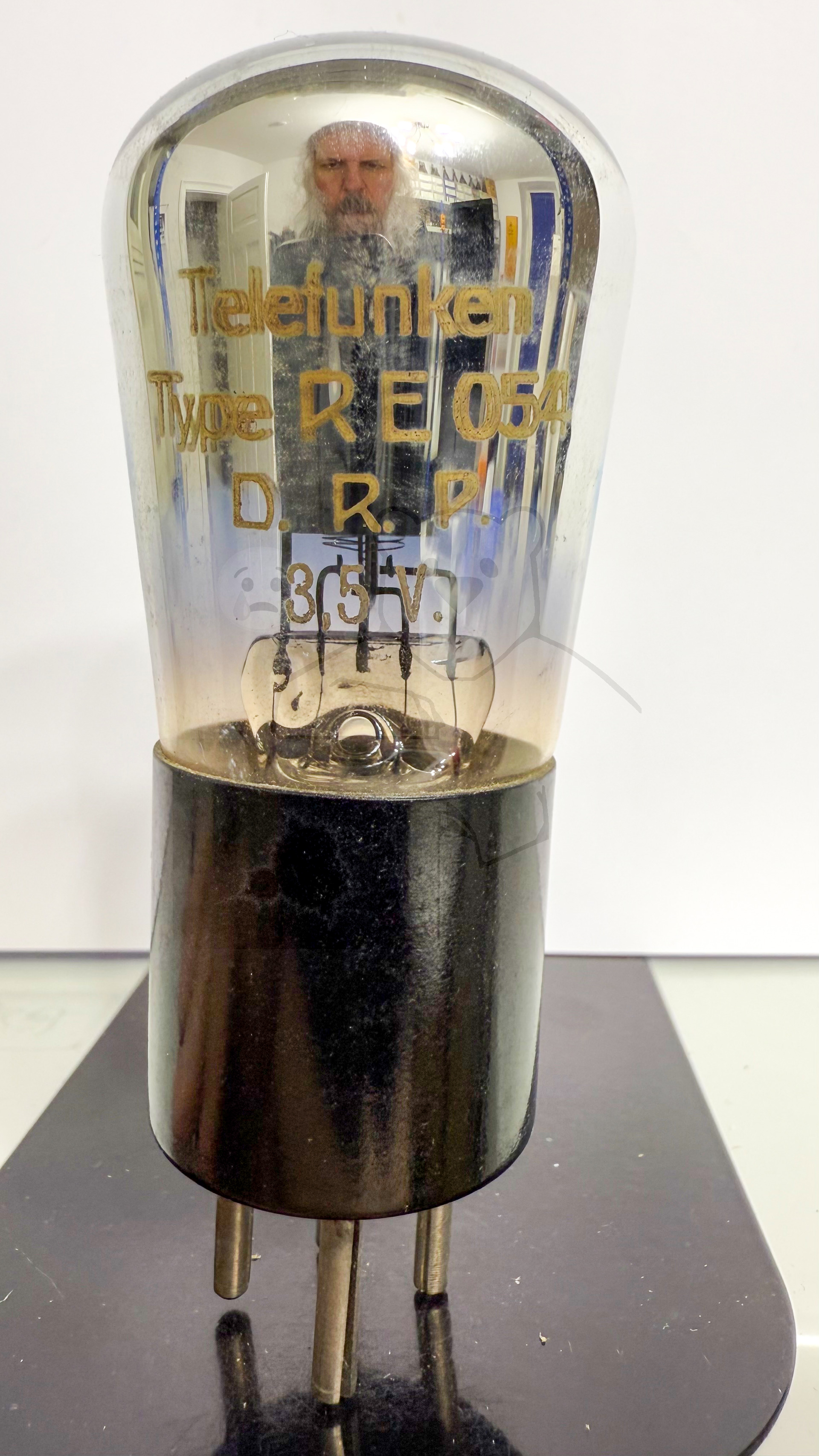 Röhre RE054 #8420 Bild 1