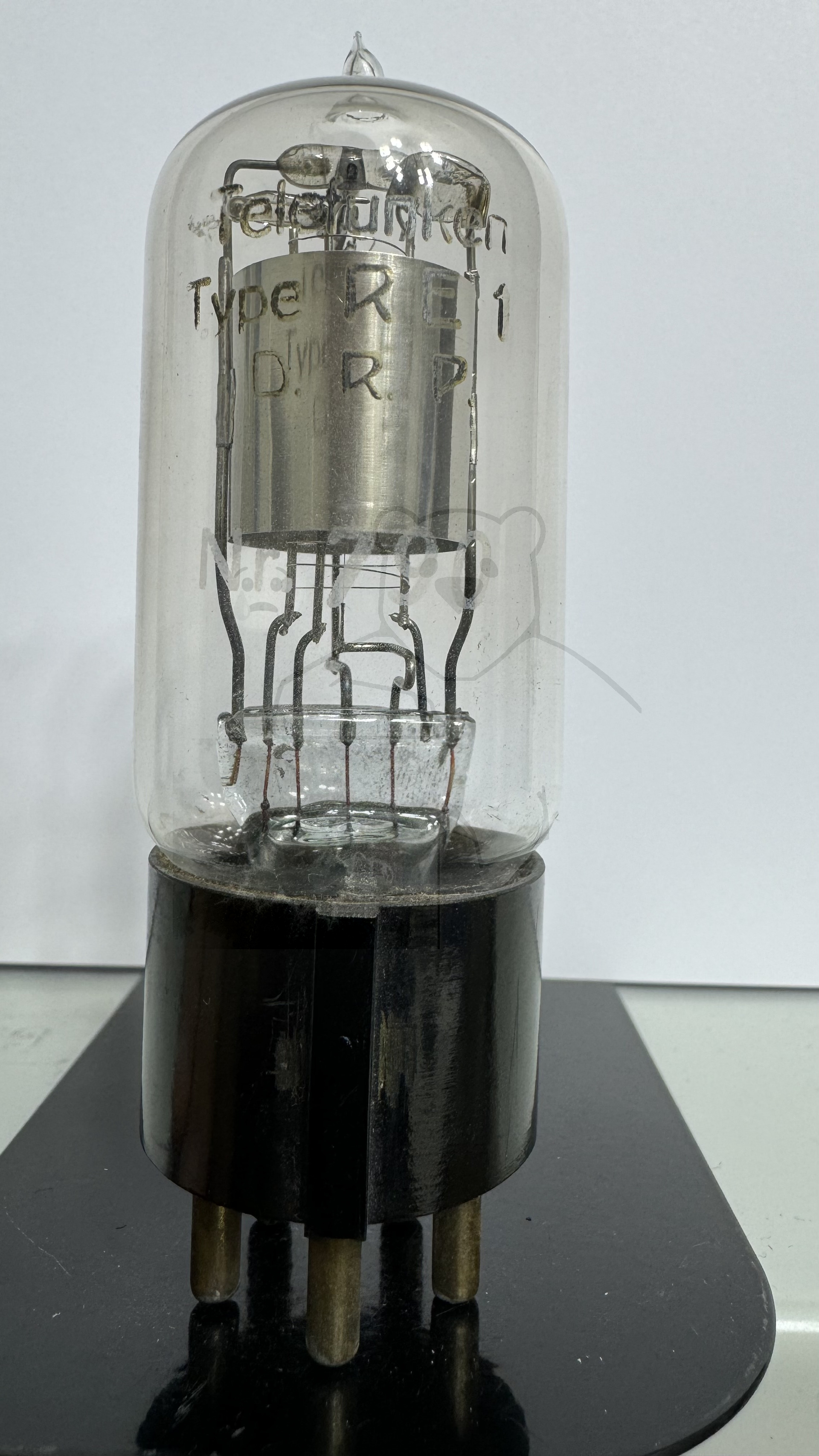 Röhre RE1 #7772 Bild 1