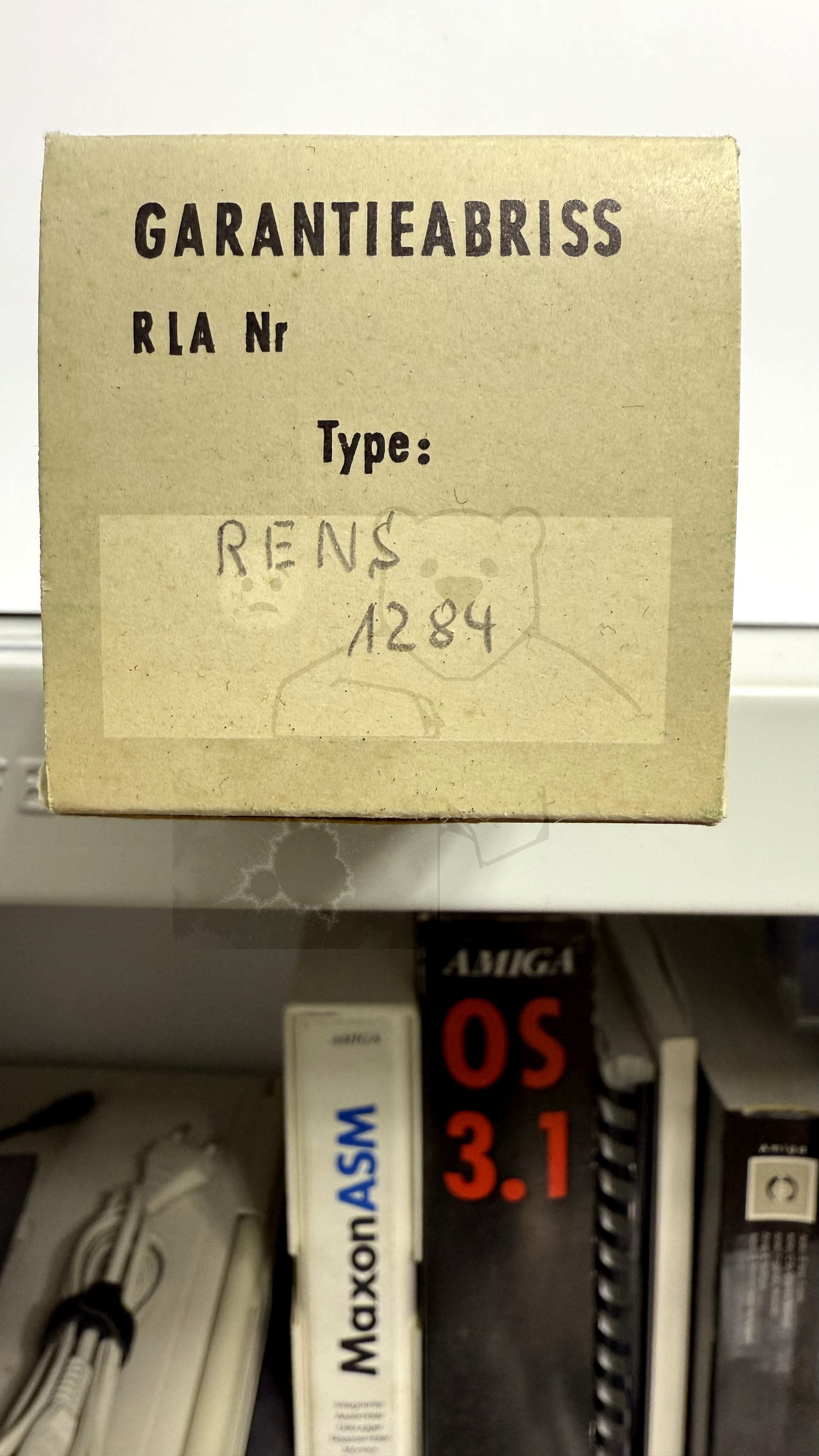 Röhre RENS1819 Verpackung Bild 1