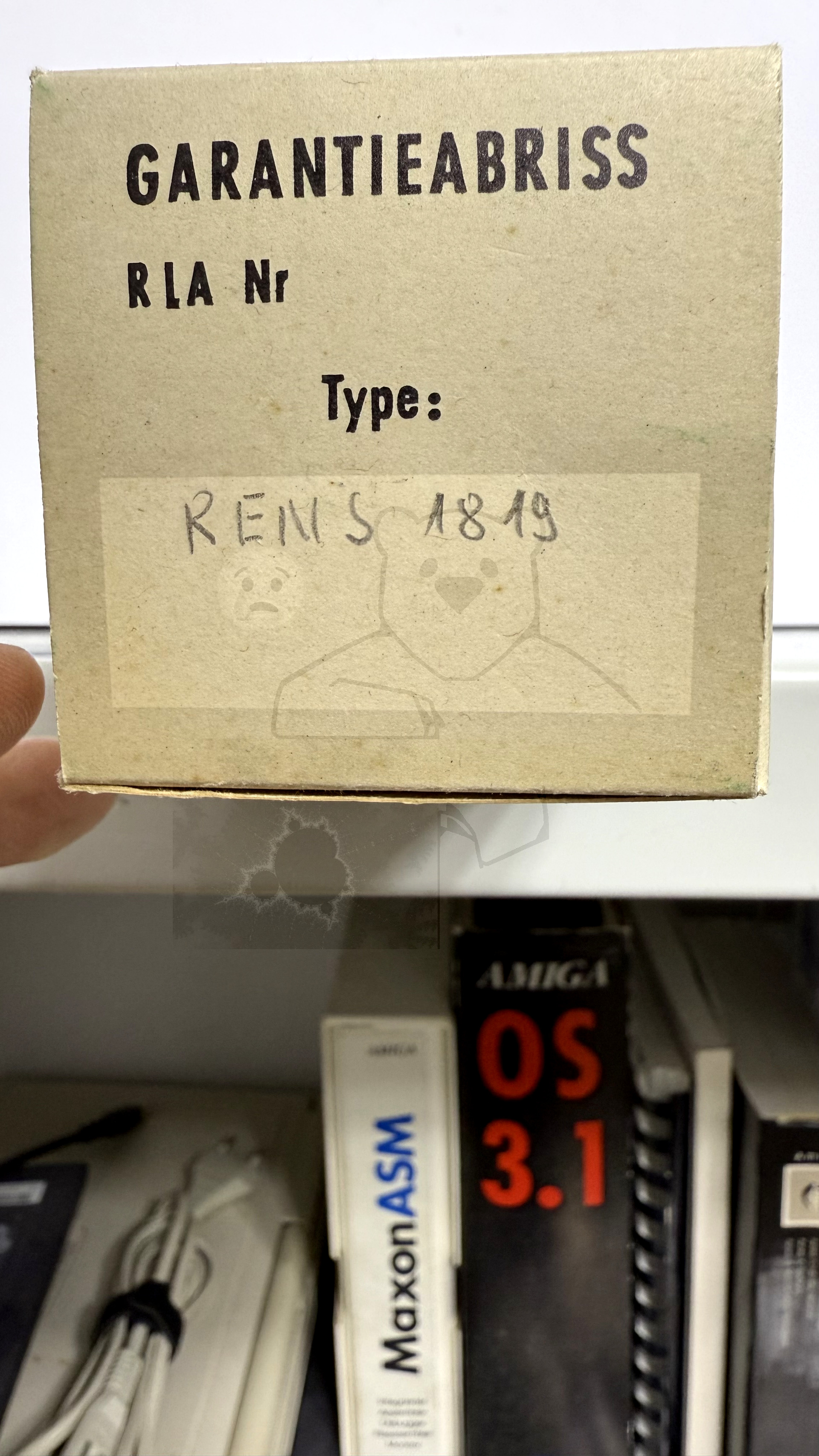Röhre RENS1819 Verpackung Bild 5