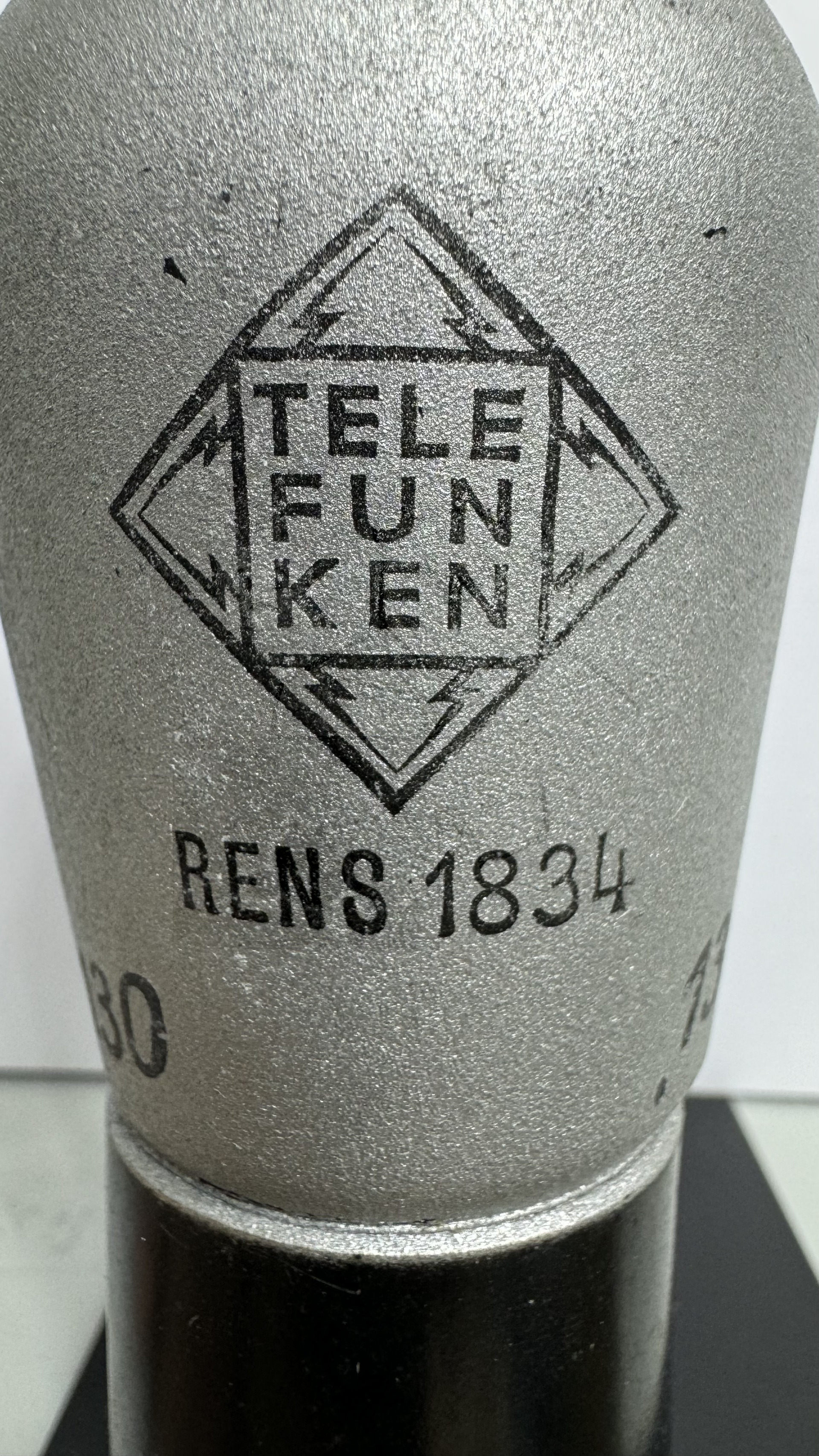 Röhre RENS1834 #8010 Bild 2
