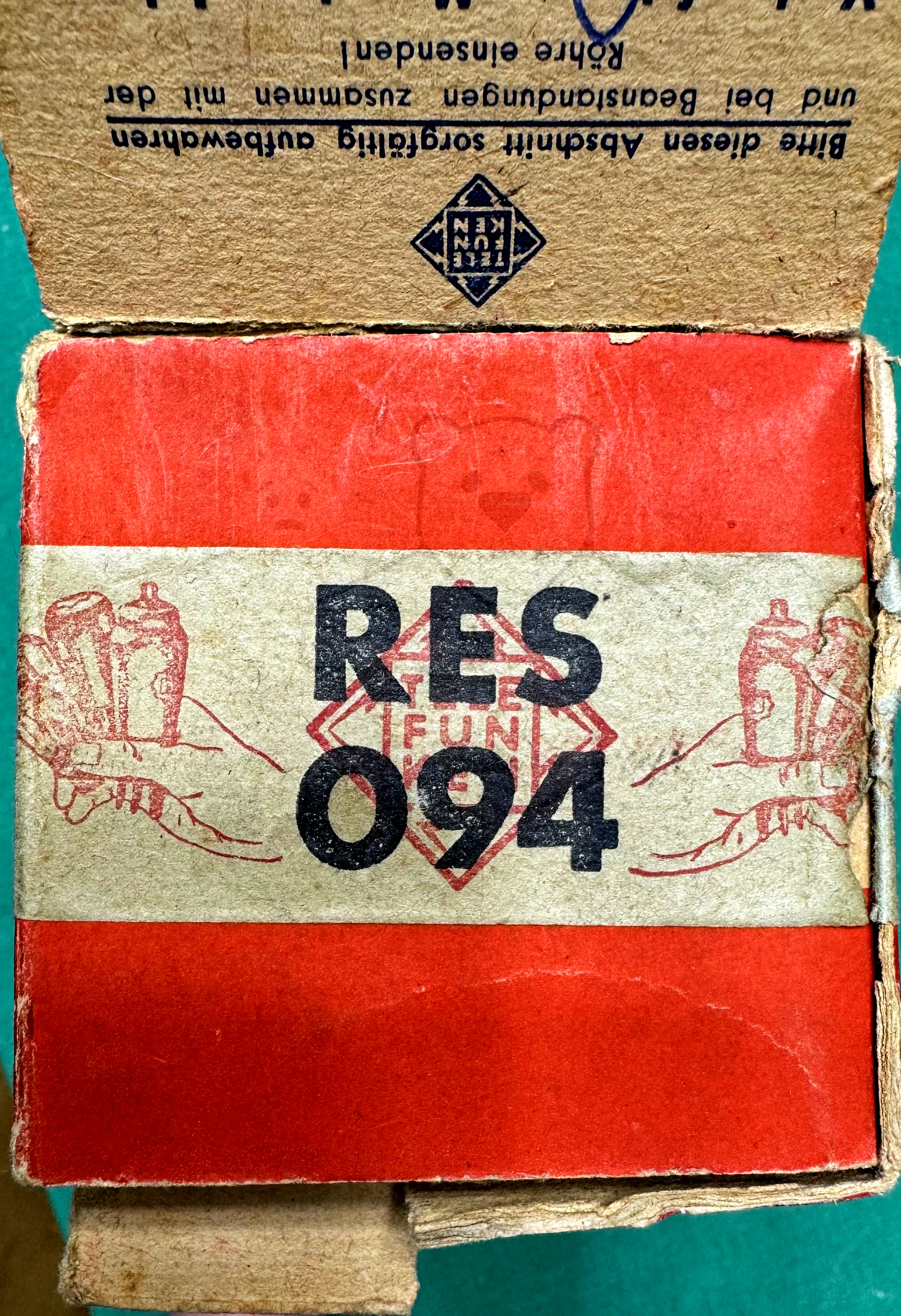 Röhre RES094 #6634 Verpackung Bild 2