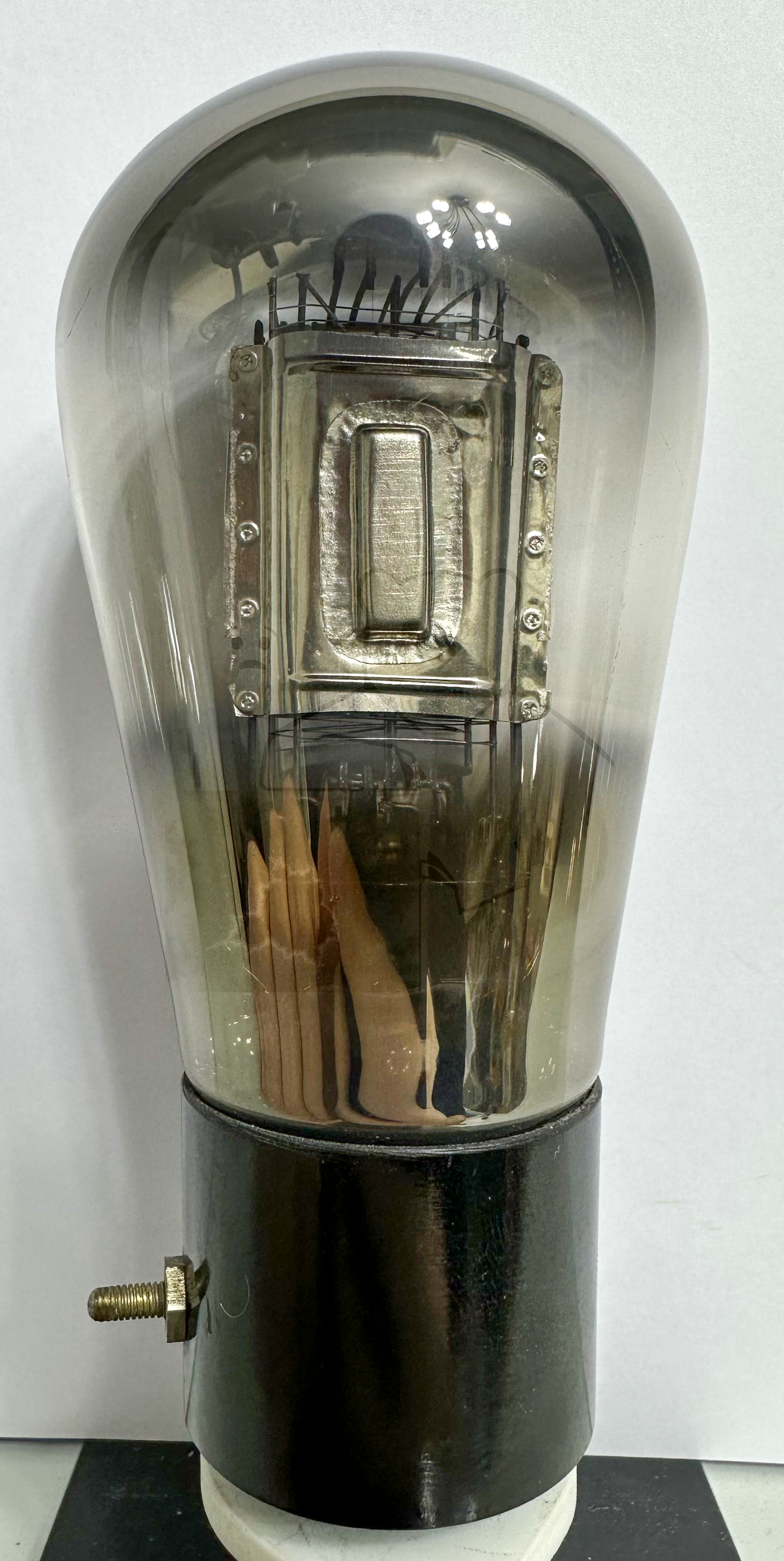 Röhre RES164d #4560 Bild 1