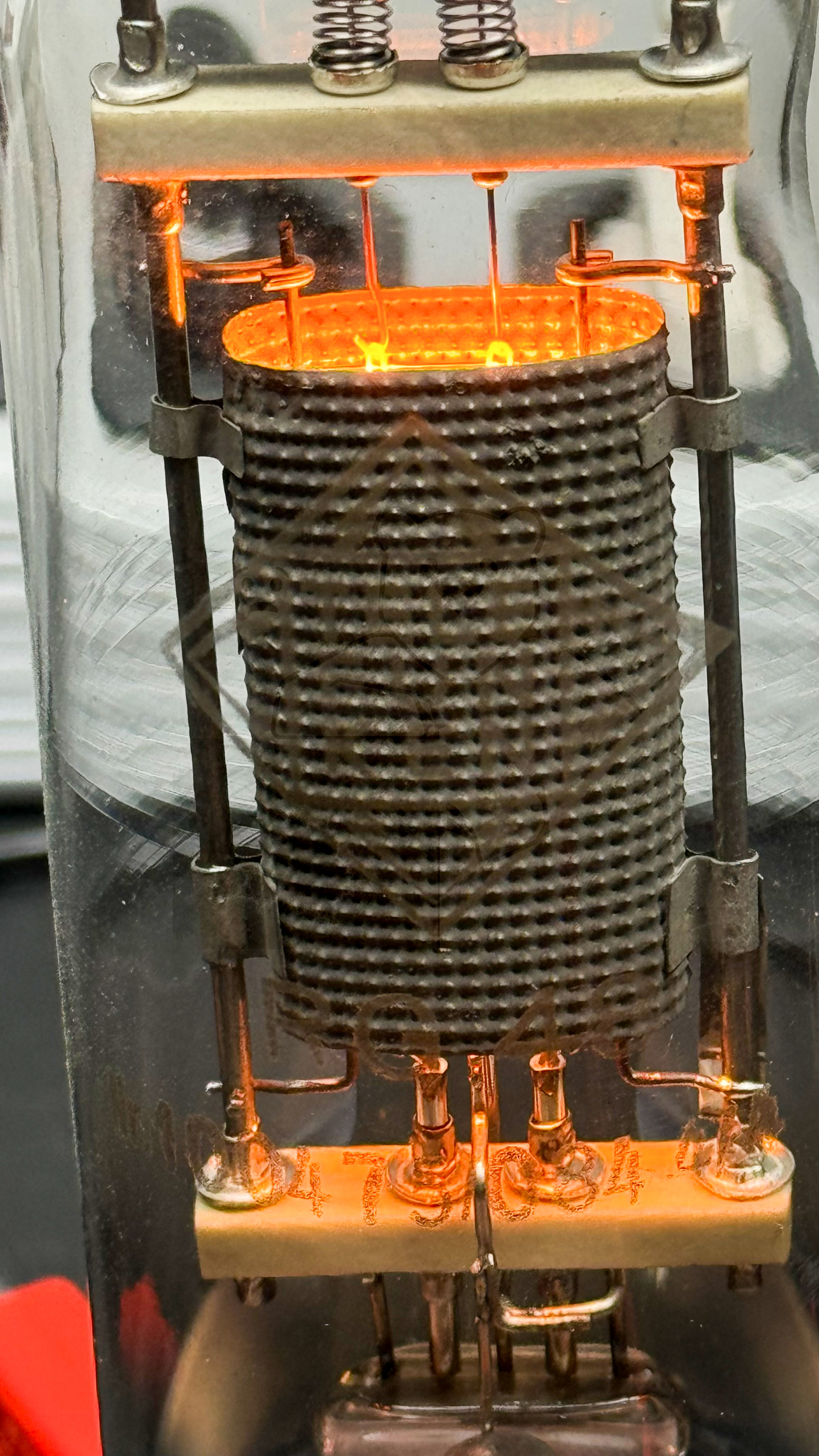 Röhre RG48 #6560 In Betrieb Bild 2