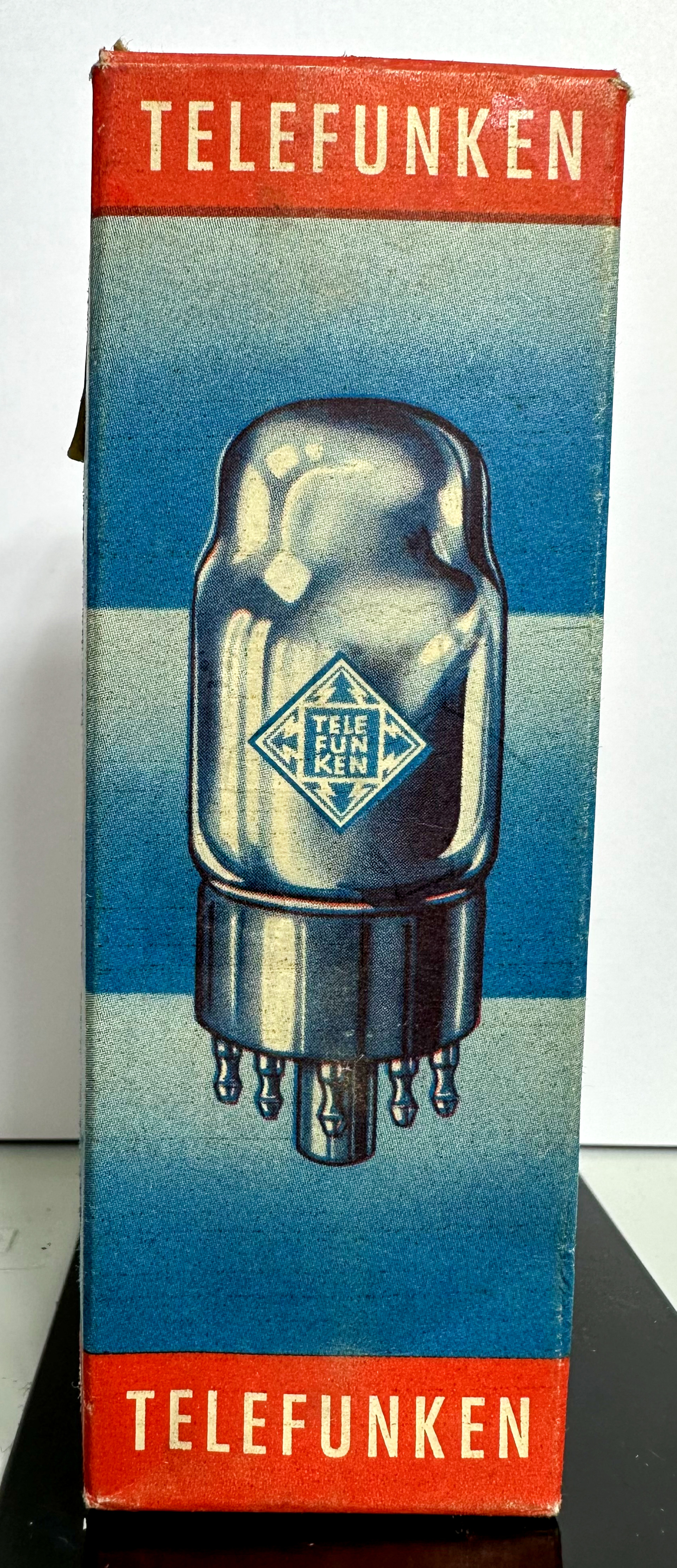 Röhre RGN1064 #3509 Kleine Bauform Verpackung Bild 1