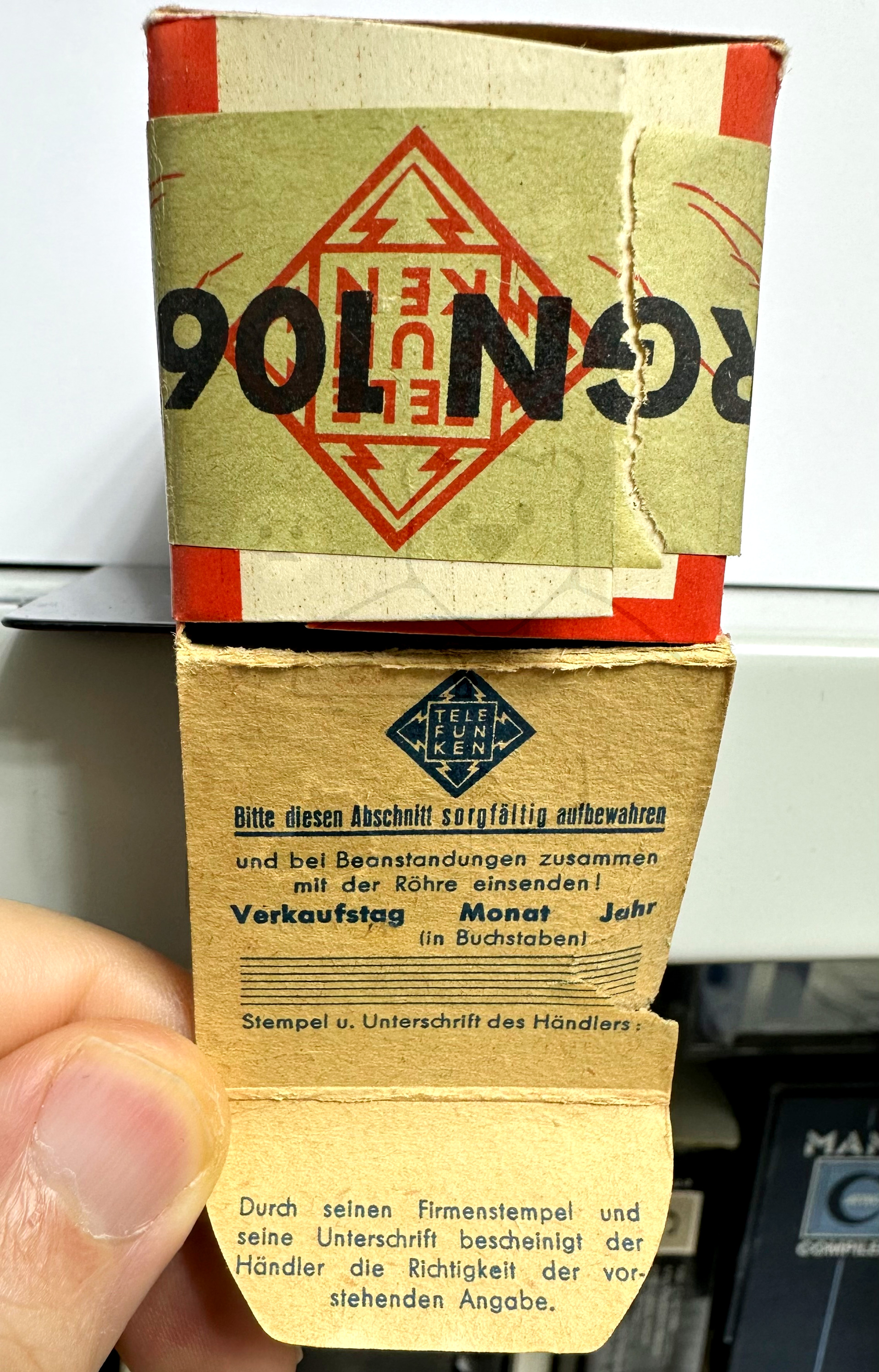 Röhre RGN1064 #3509 Kleine Bauform Verpackung Bild 6