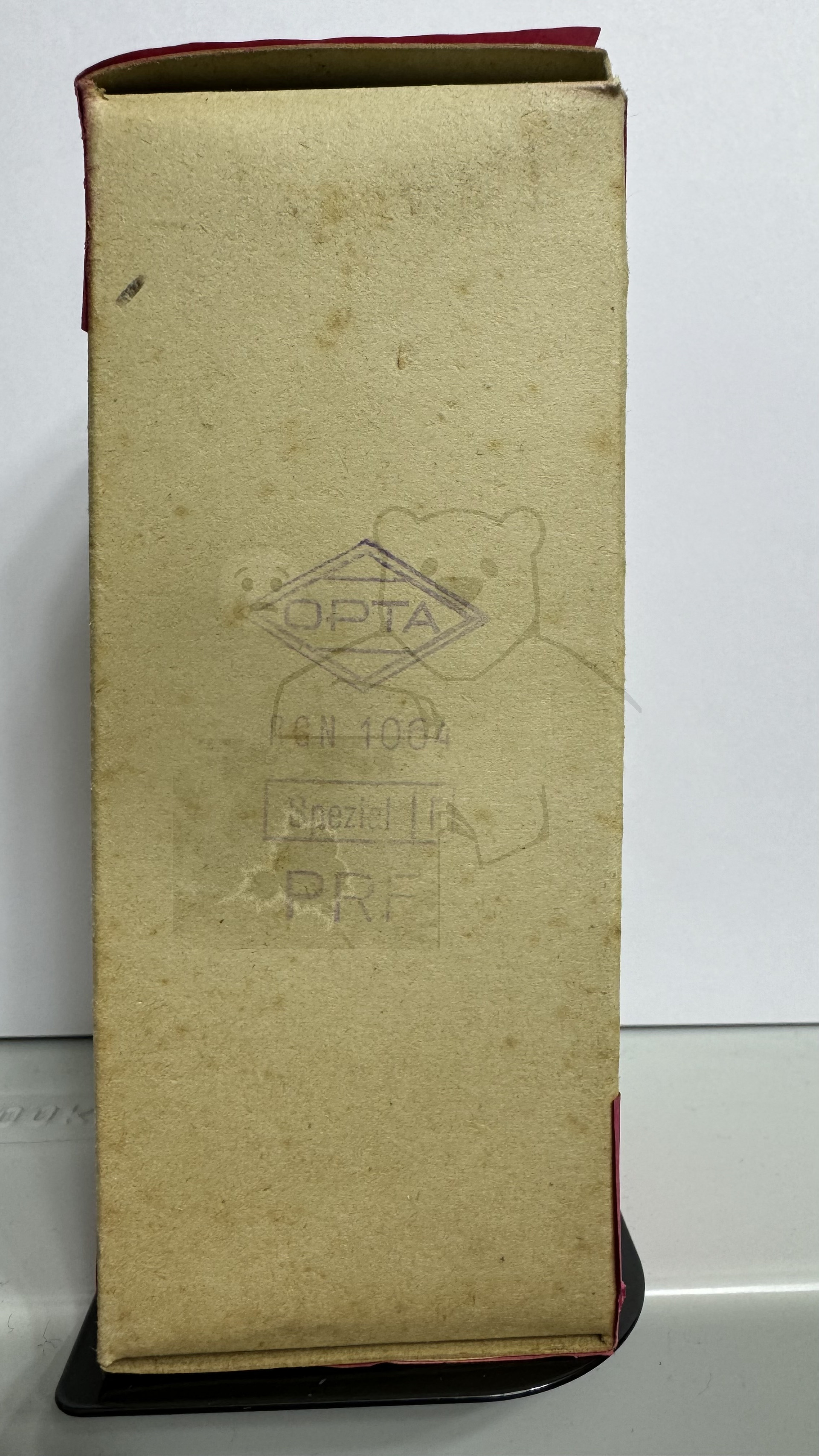 Röhre RGN1064 Spez F #3630 Verpackung Bild 1