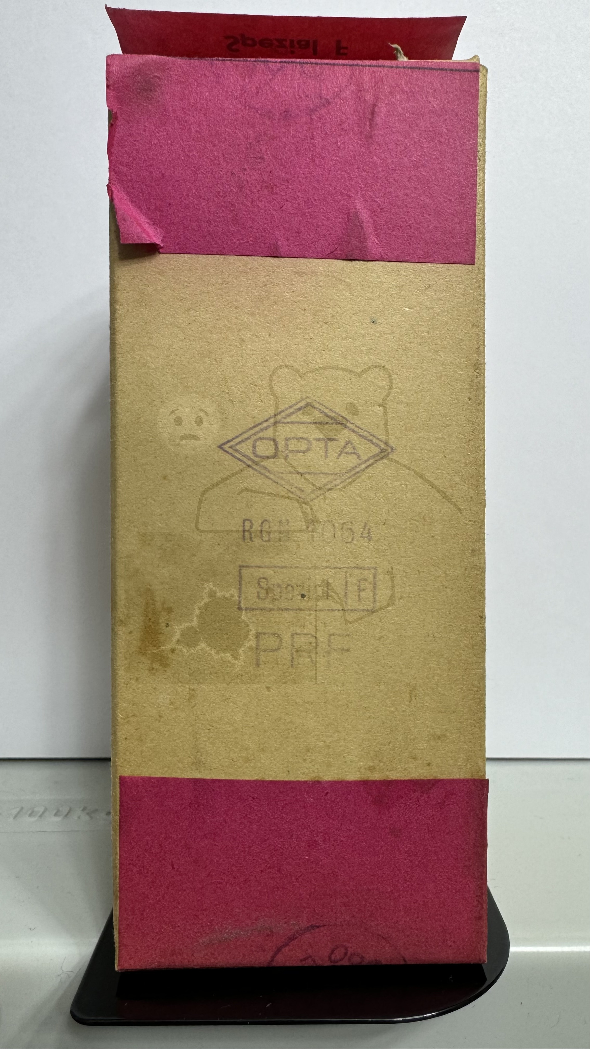 Röhre RGN1064 Spez F #3631 Verpackung Bild 2