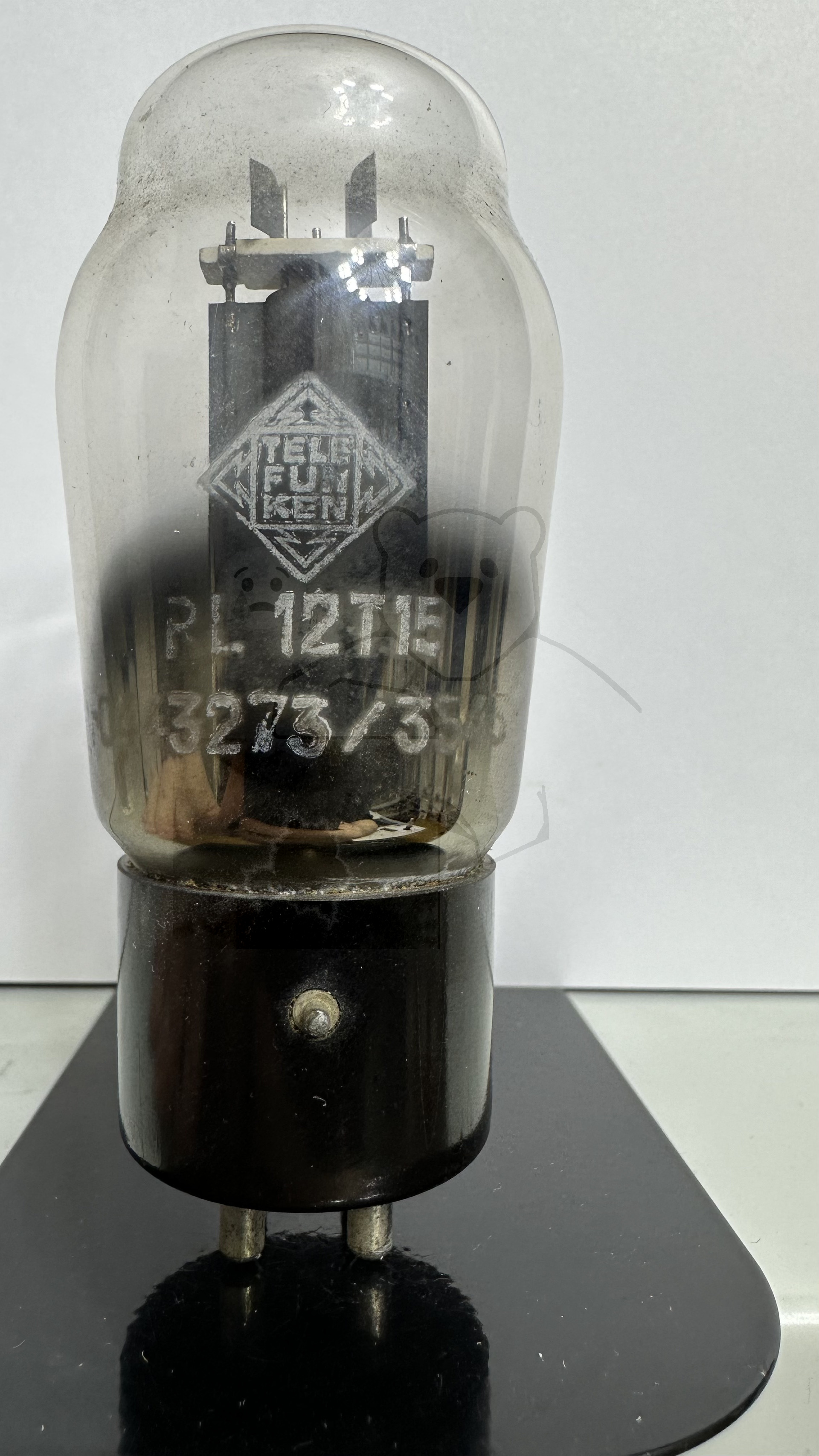 Röhre RL12T15 #0056 Bild 1