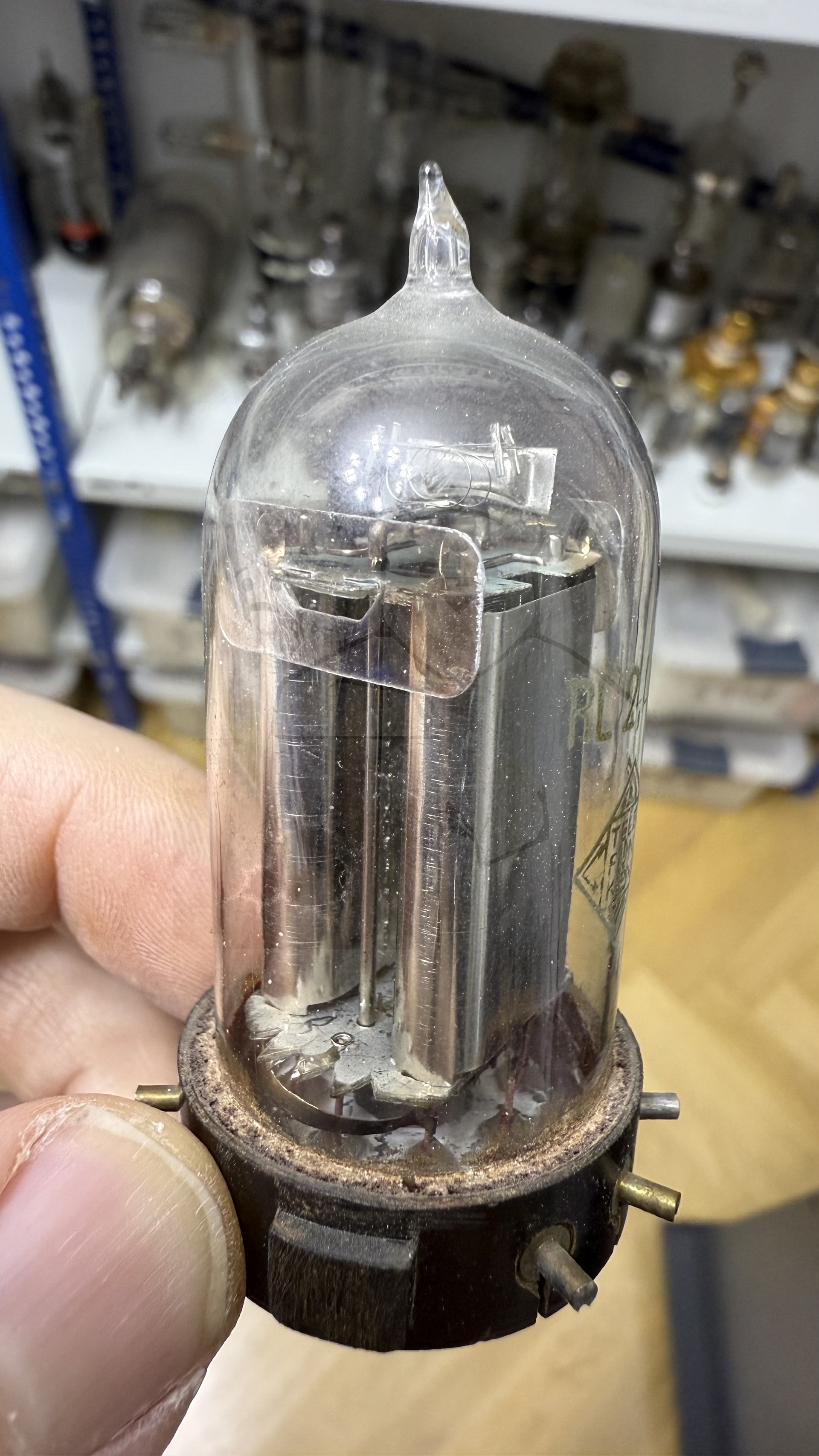 Röhre RL2,4T4 #8186 Bild 11