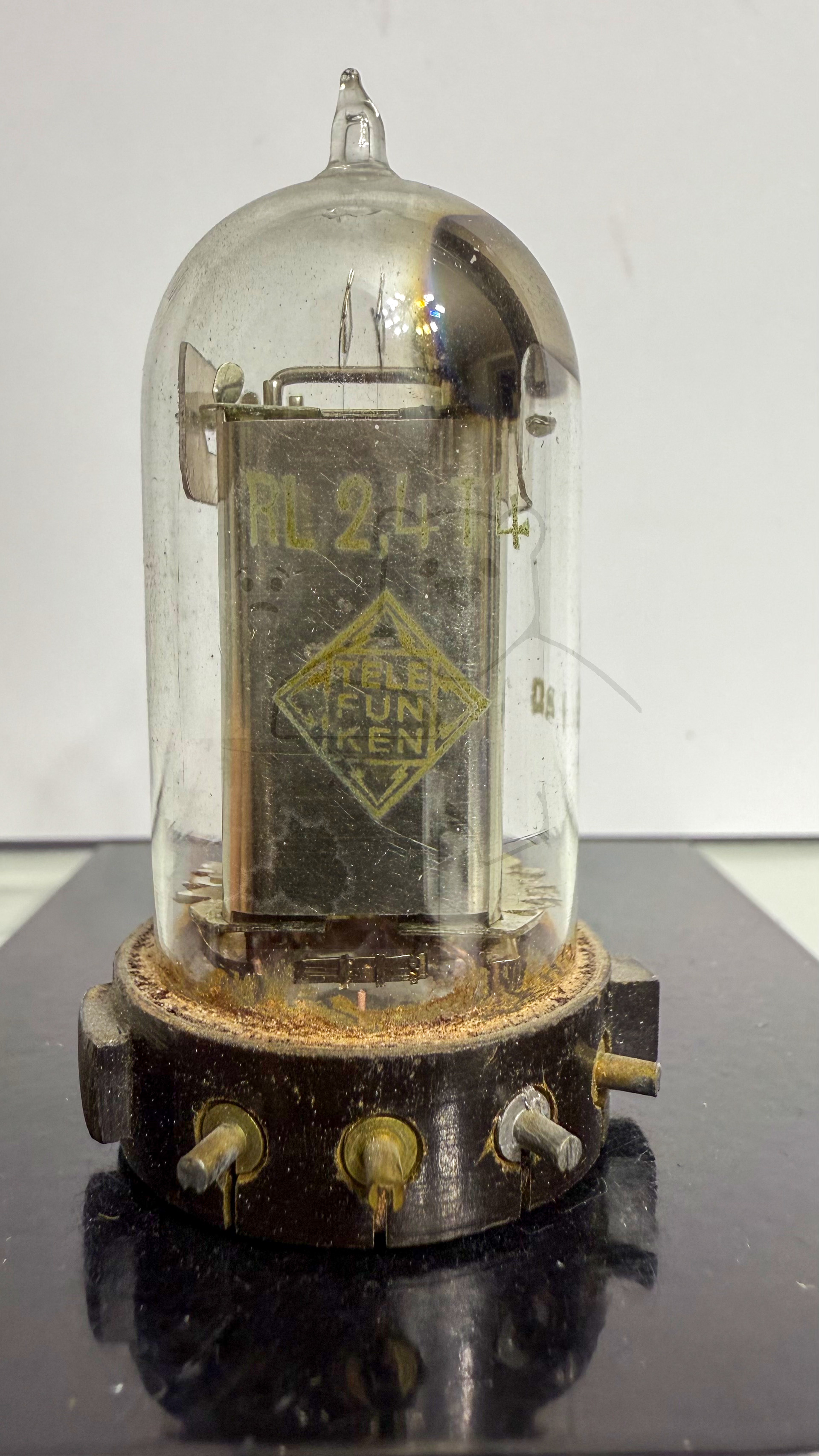 Röhre RL2,4T4 #8186 Bild 2