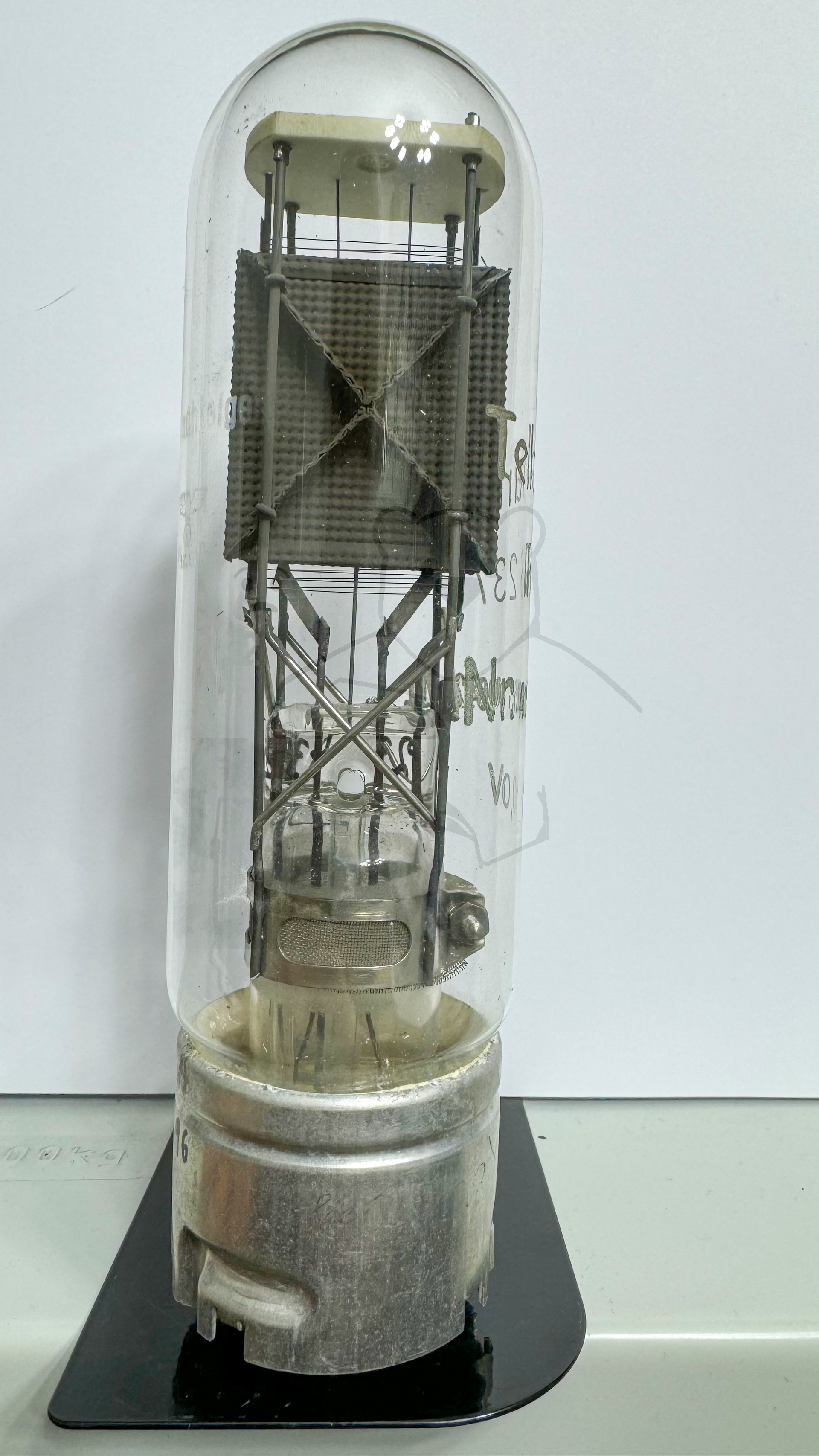 Röhre RS237 #3496 Bild 1