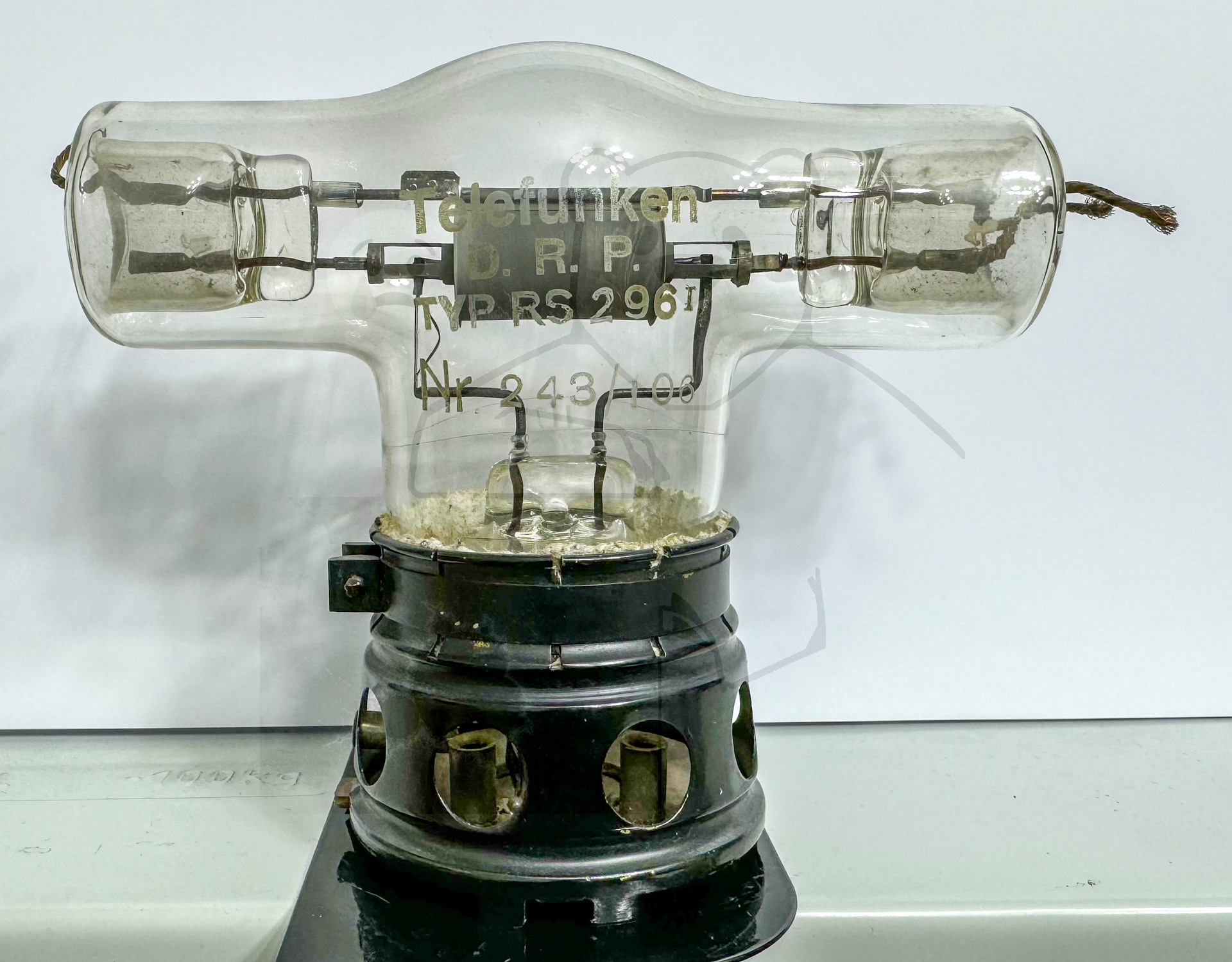 Röhre RS296 'Hammerroehre' #4562 Bild 1