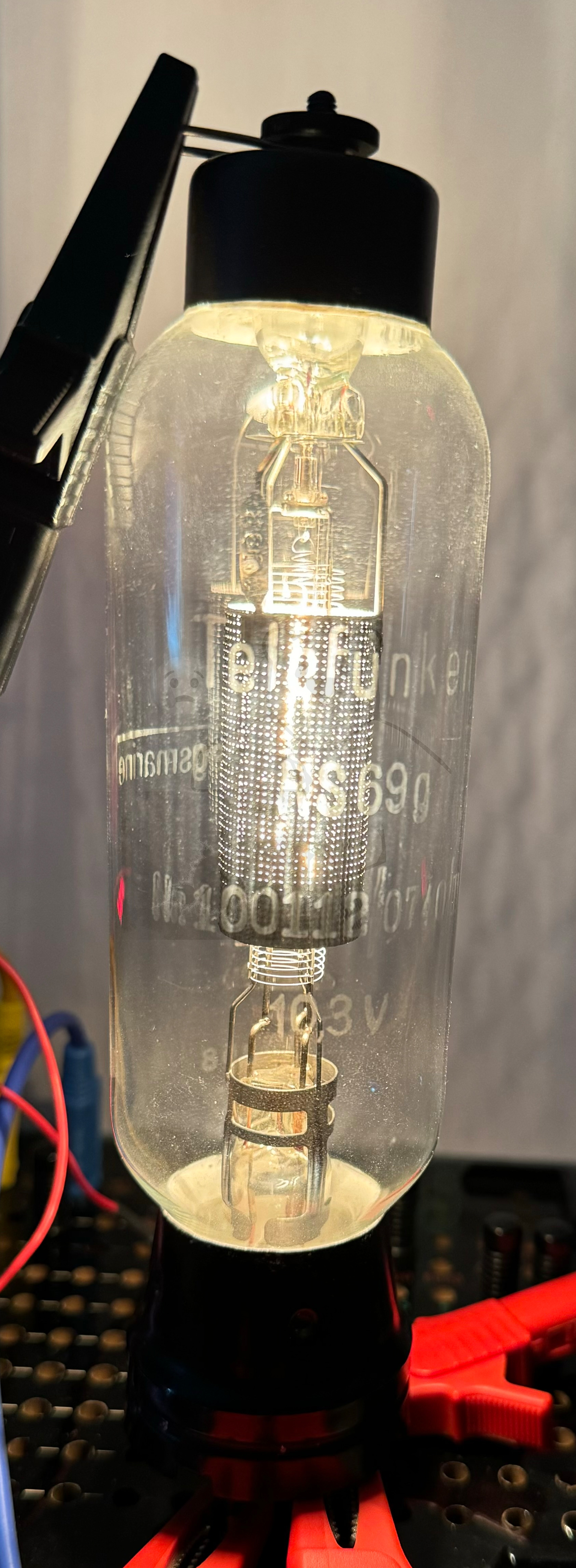 Röhre RS69 g #7234 In Betrieb Bild 1