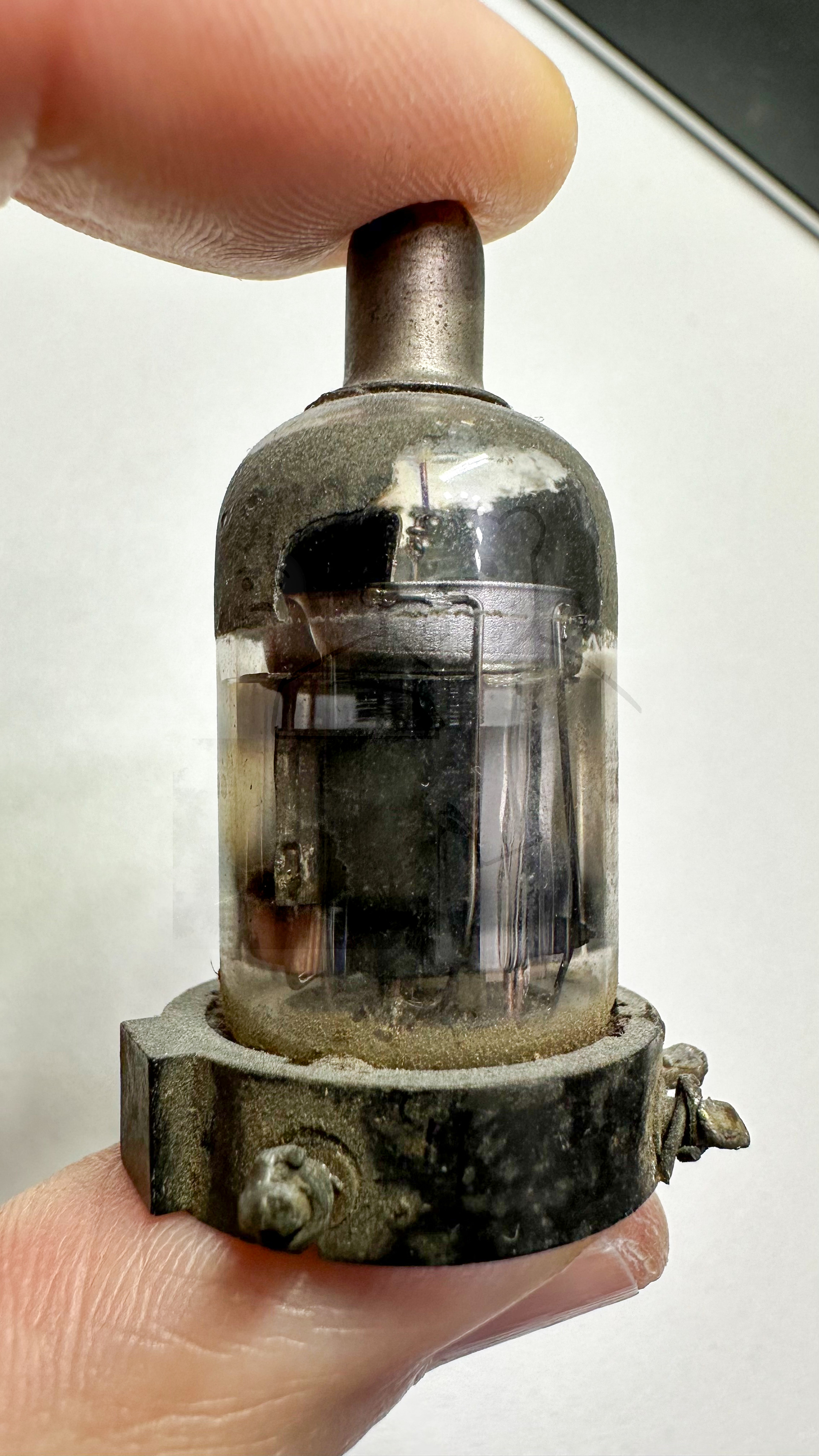 Röhre RV12P2000 #4643 Bild 1