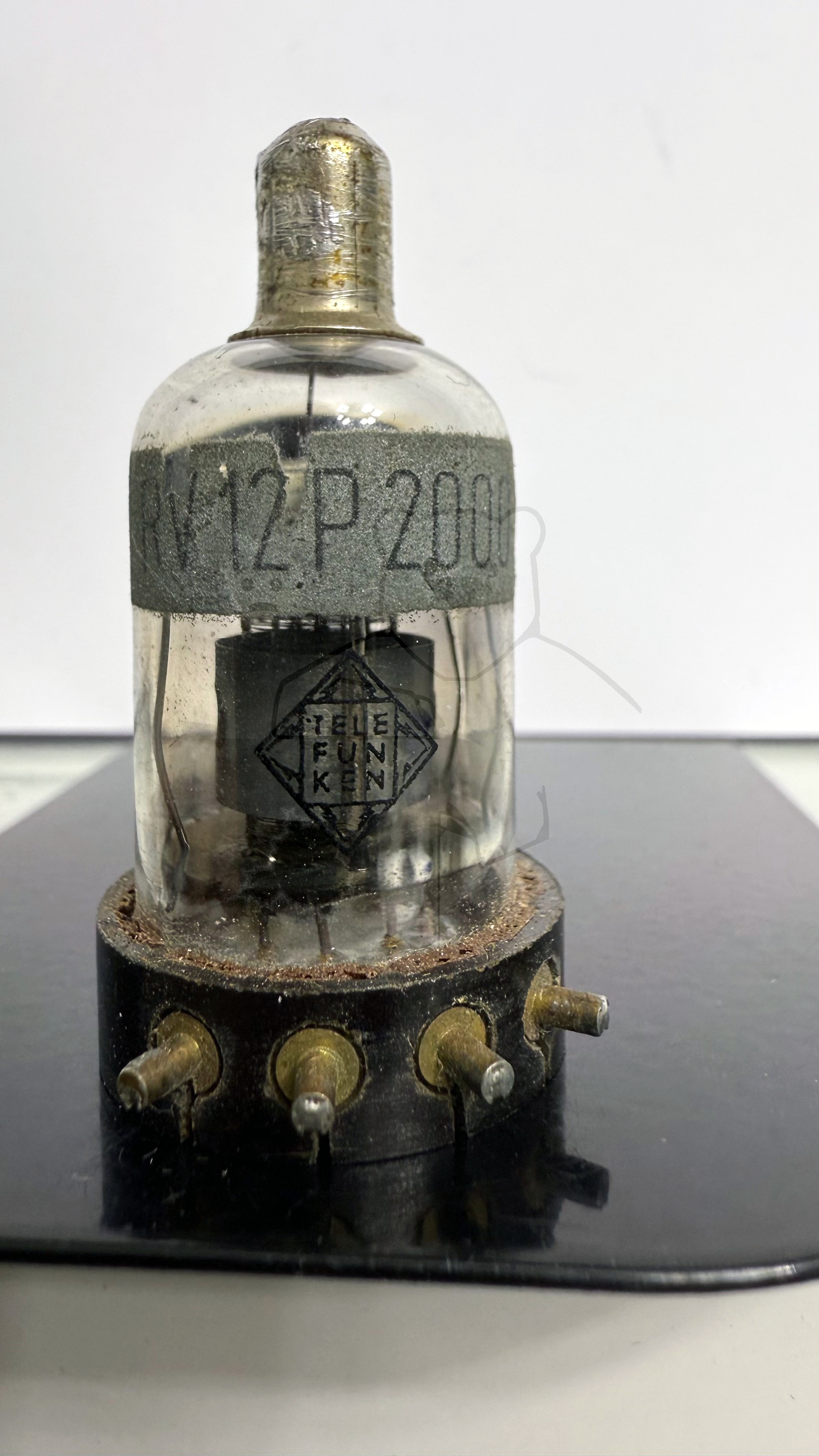 Röhre RV12P2000 #6781 Bild 1