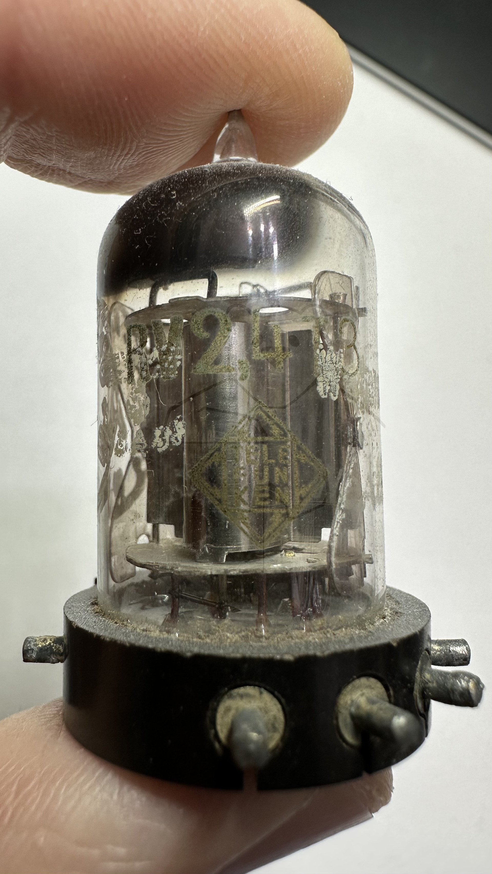 Röhre RV2,4T3 #6604 Bild 3