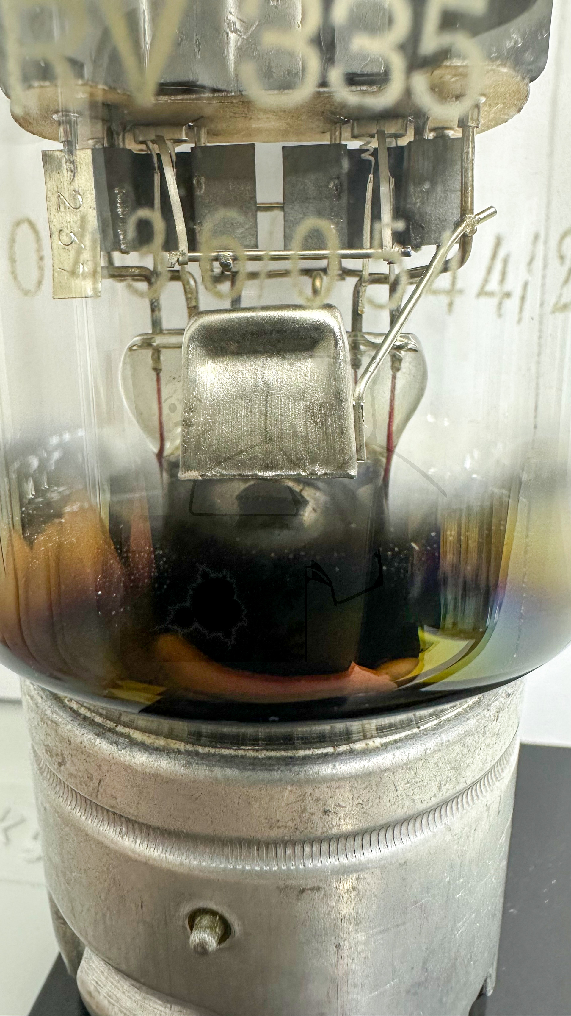 Röhre RV335 #8506 Bild 8