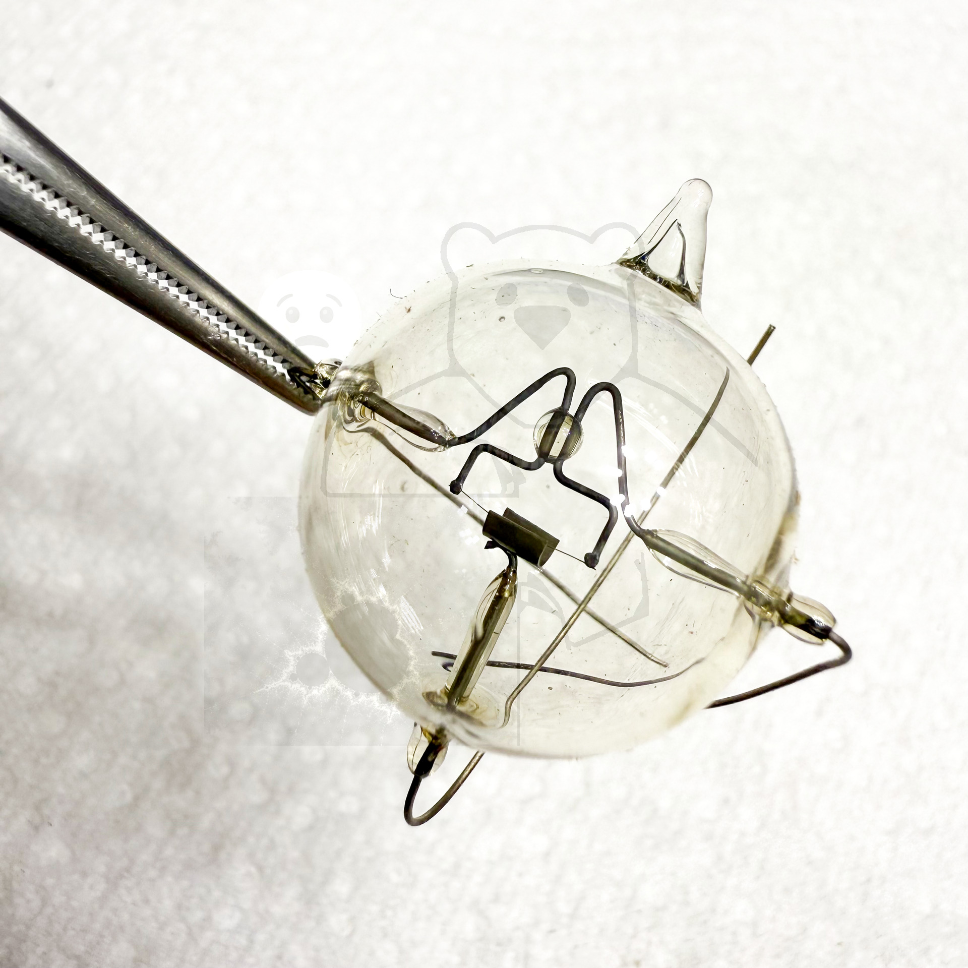 Röhre U 2085 (Gundelach) #8223 Bild 1