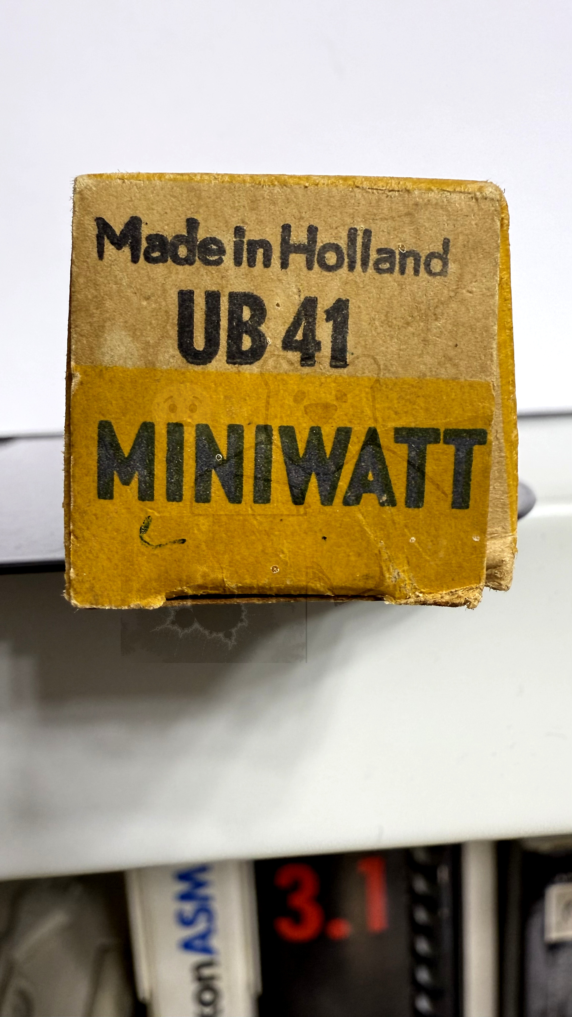 Röhre UB41 #3869 Verpackung Bild 2