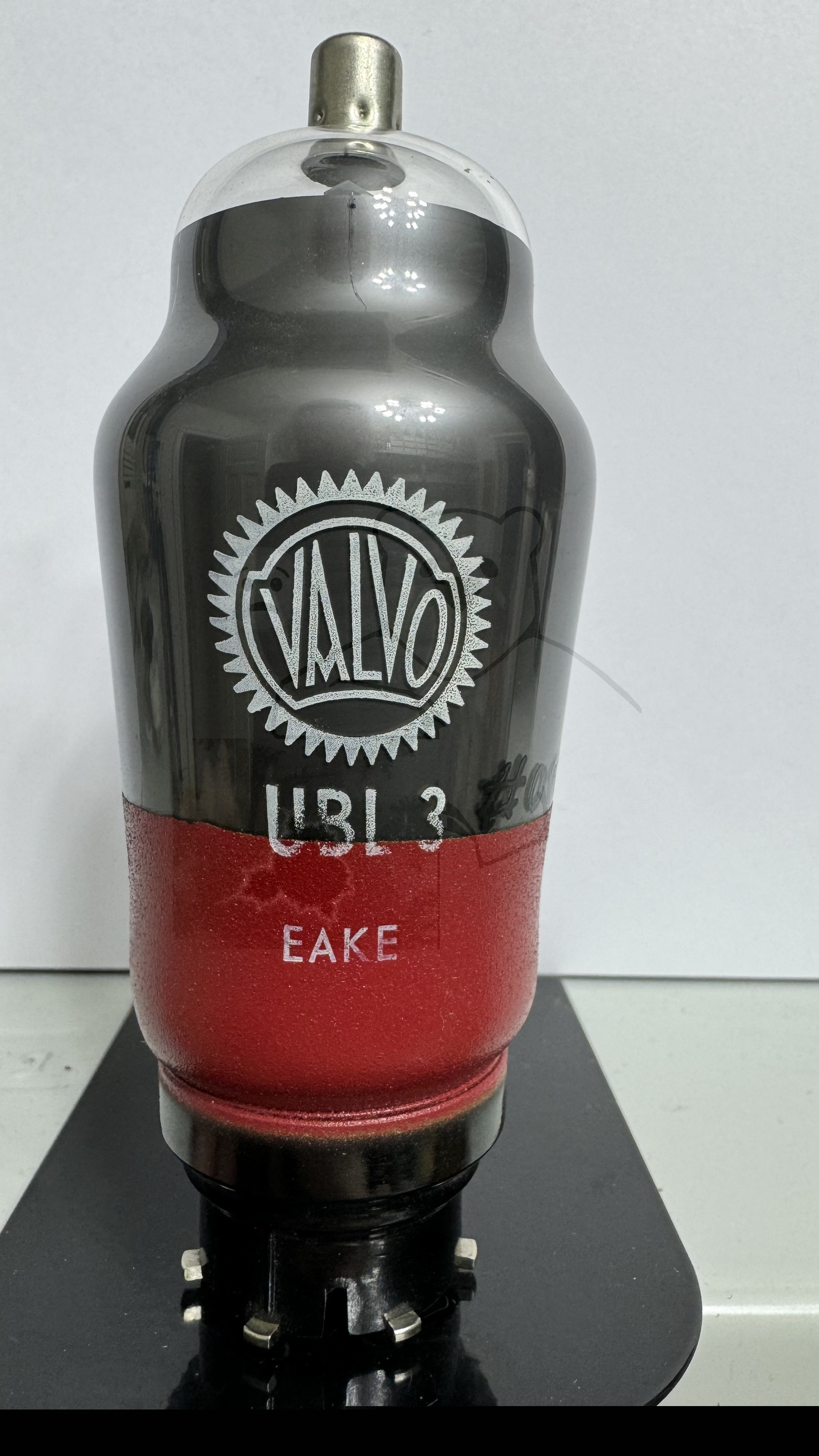 Röhre UBL3 #0113 Bild 1