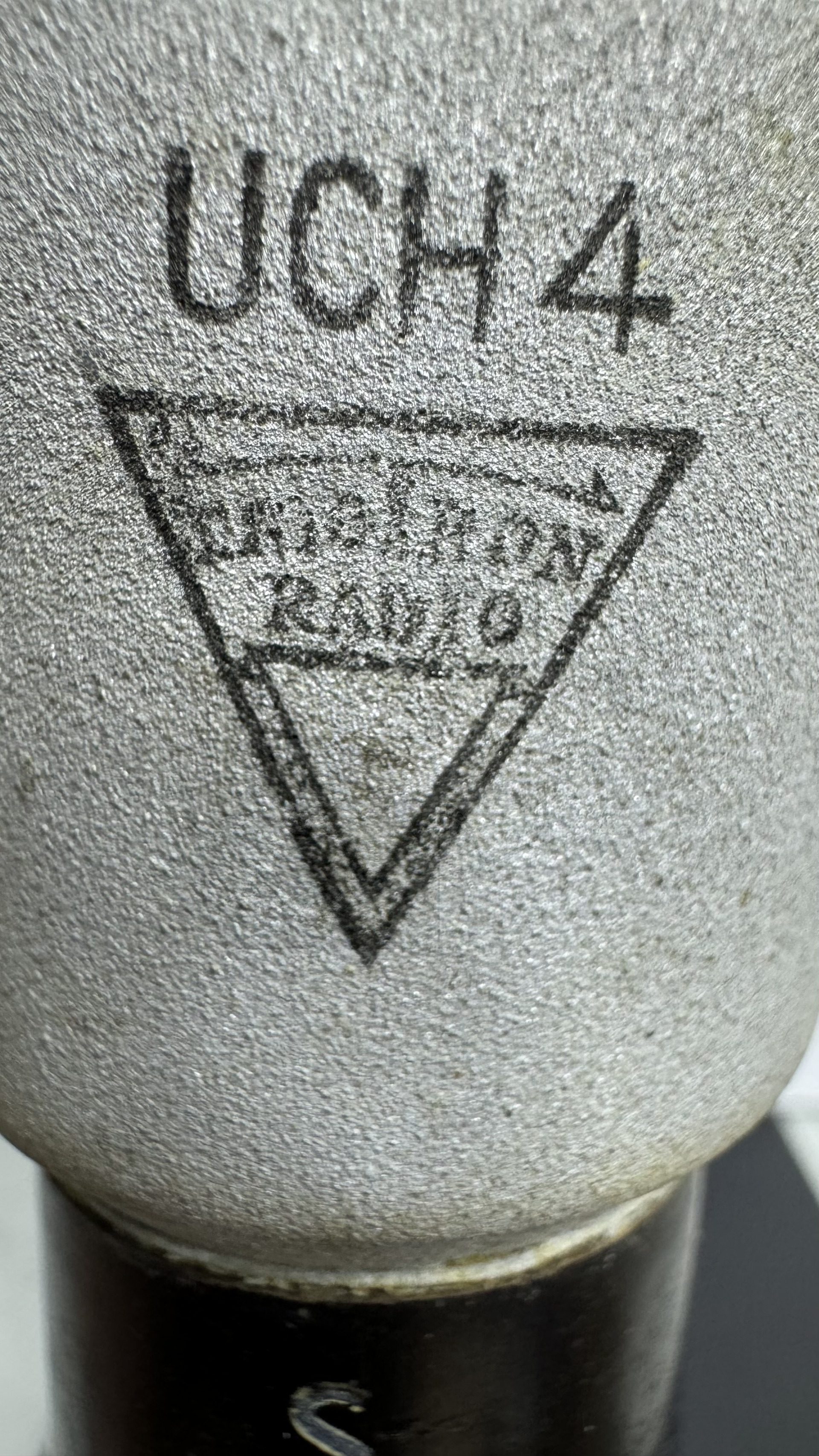 Röhre UCH4 #8386 Bild 2