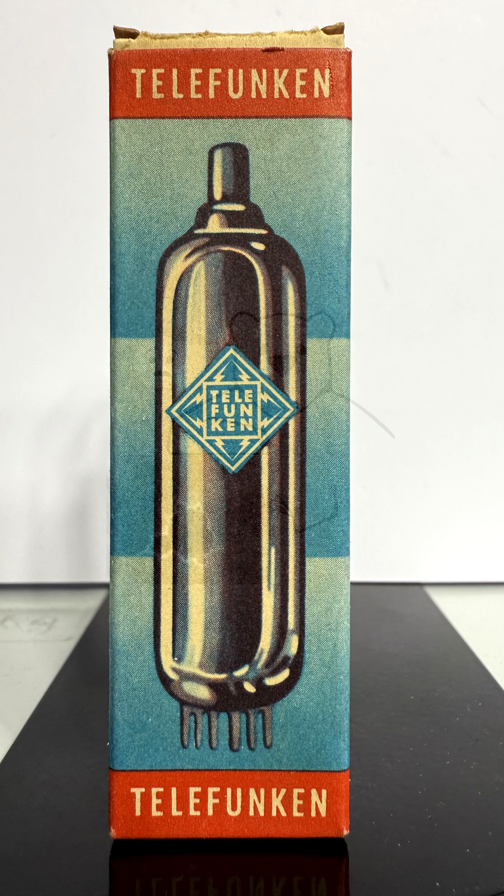 Röhre UCL81 #4290 Verpackung Bild 1