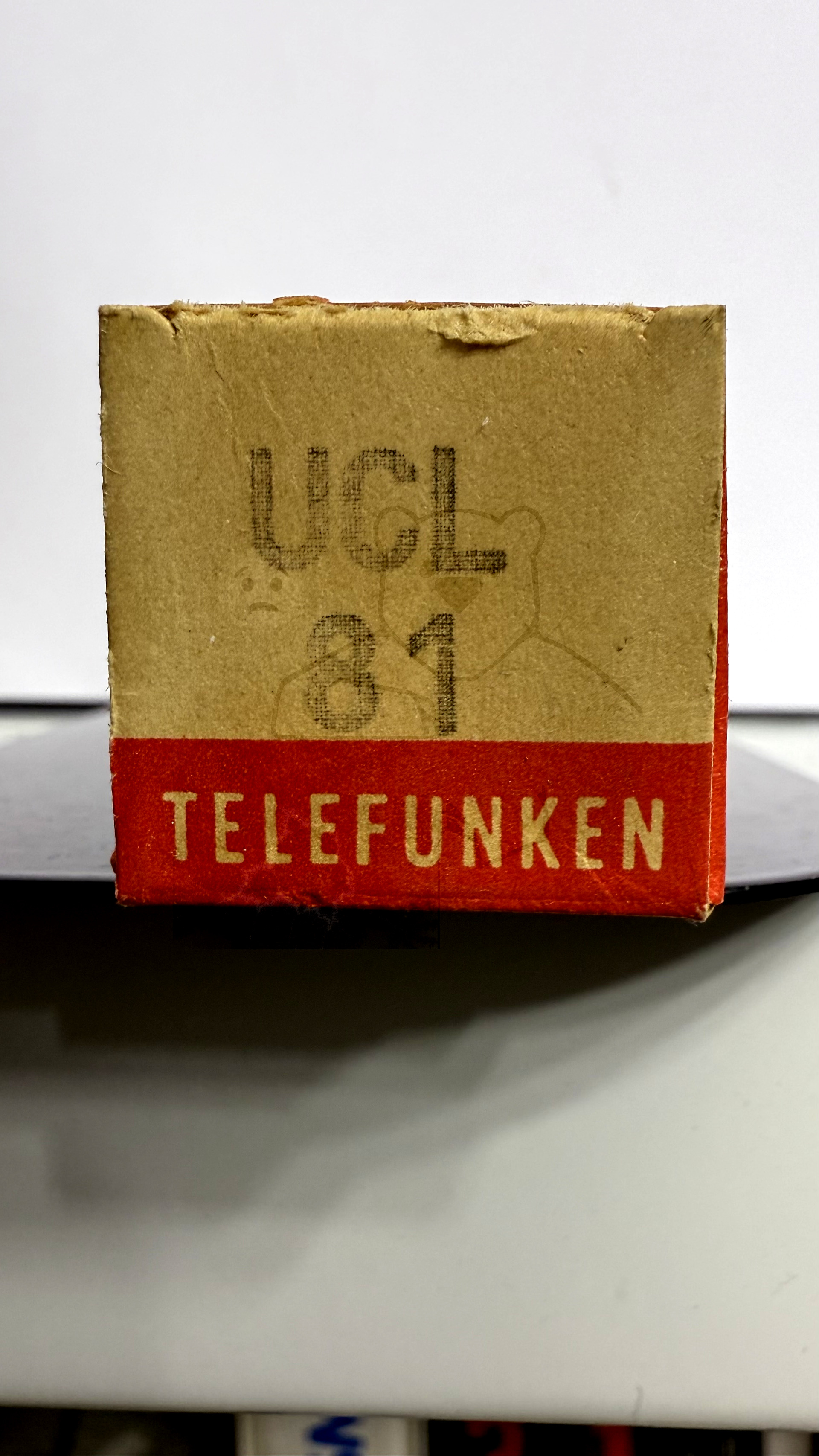 Röhre UCL81 #4290 Verpackung Bild 3