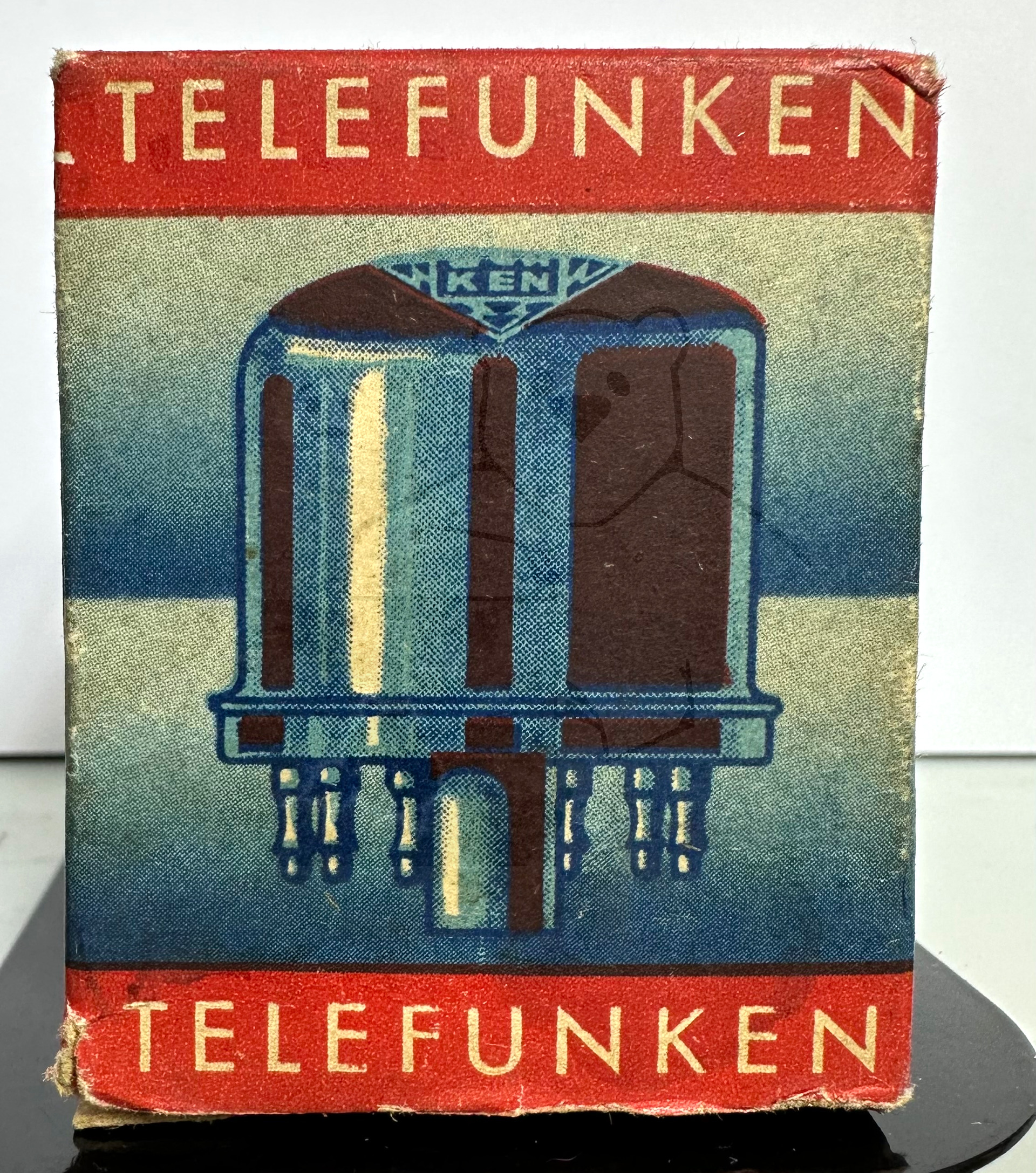 Röhre UF15 #7692 Verpackung Bild 1