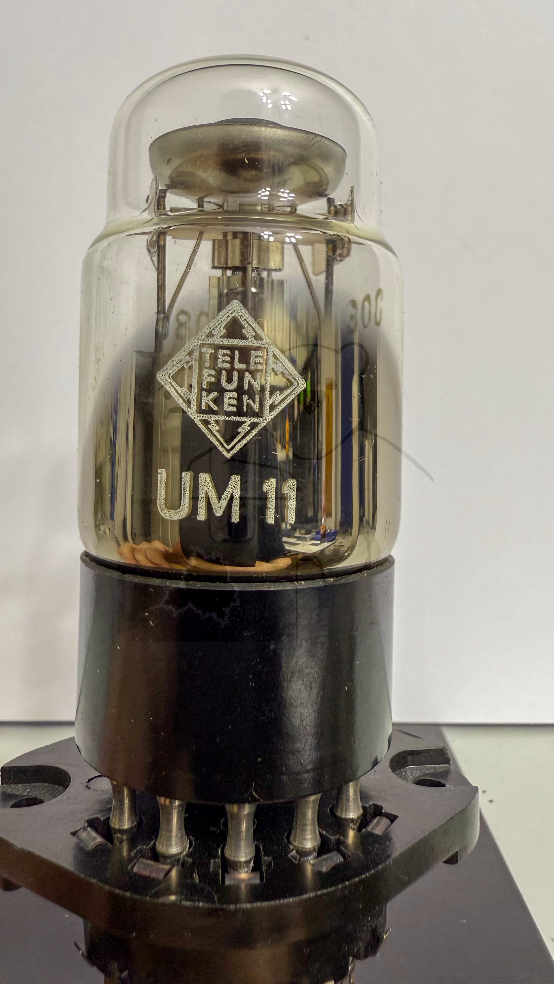 Röhre UM11 #5896 Bild 1