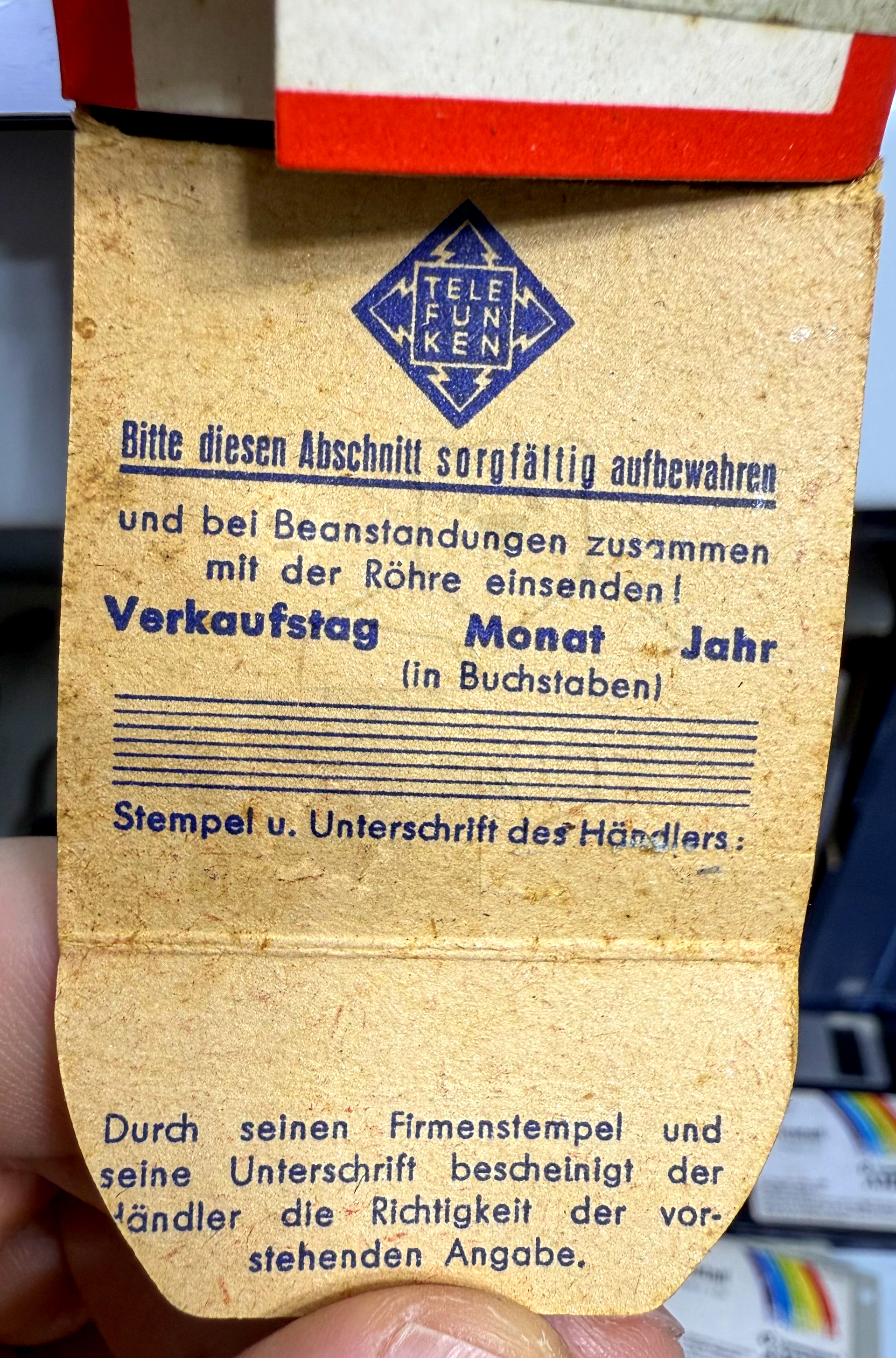 Röhre UM11 #5896 Verpackung Bild 1