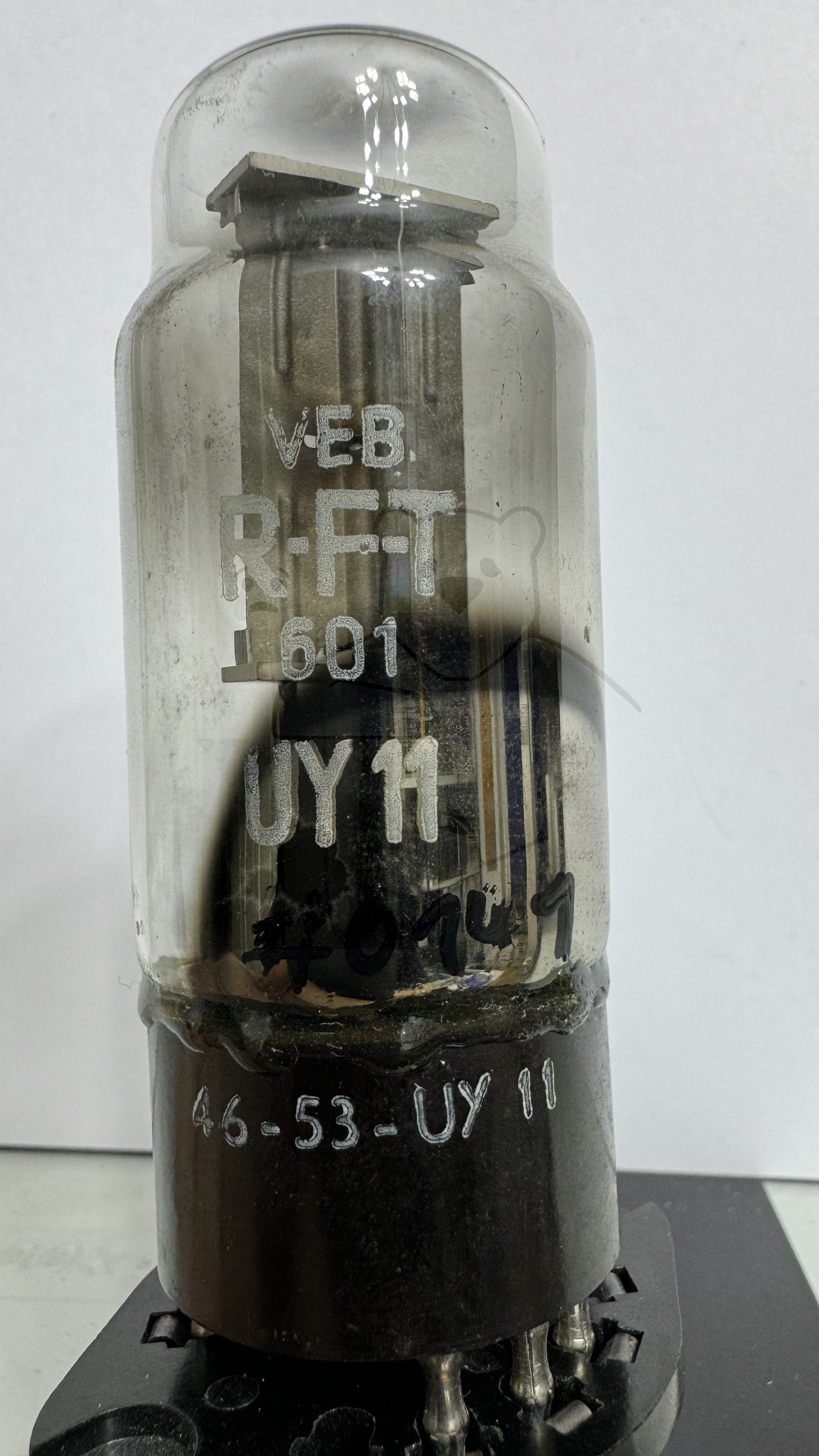 Röhre UY11 #7490 Bild 1