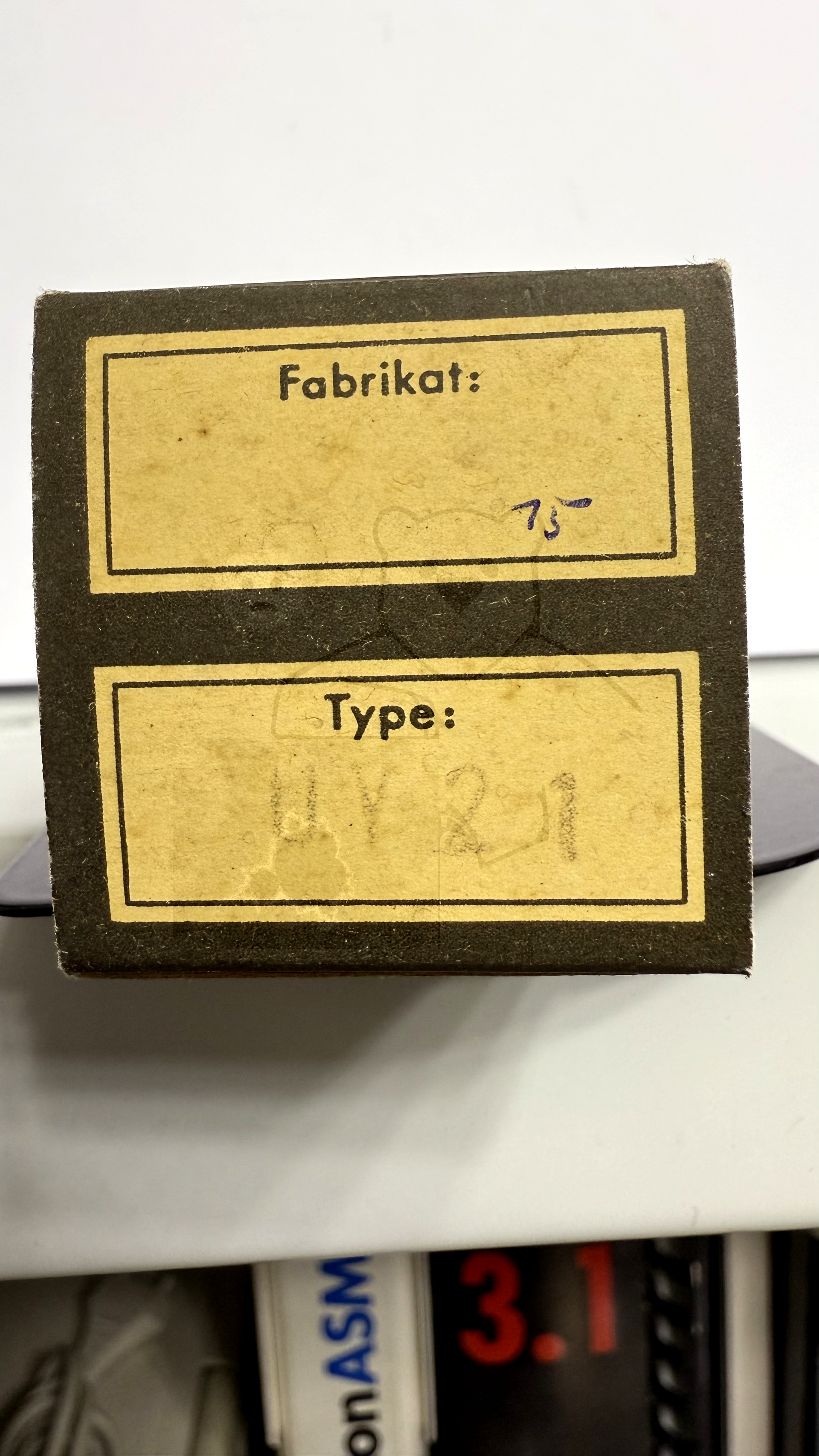 Röhre UY21 #7590 Verpackung Bild 4