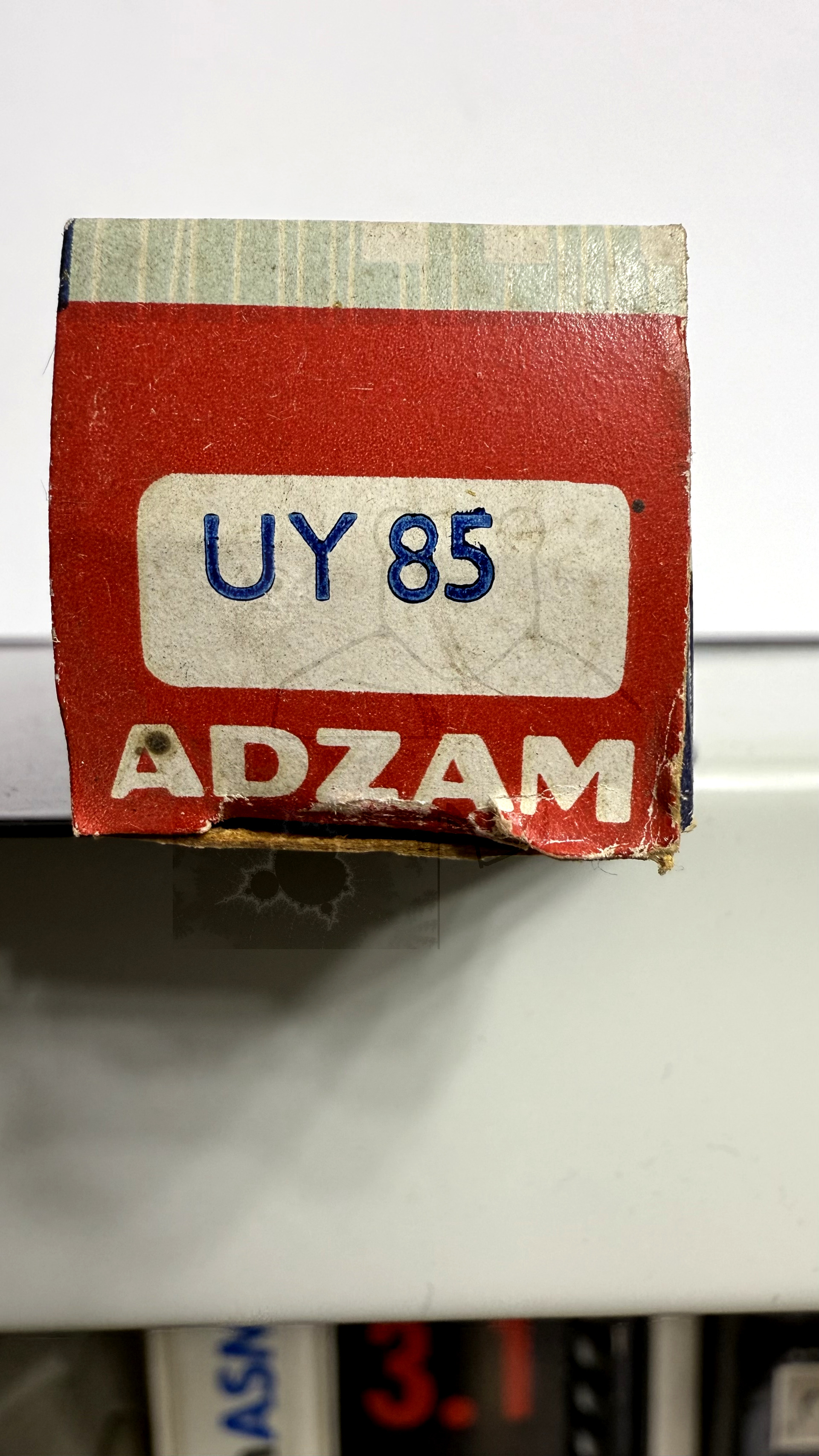 Röhre UY85 #4081 Verpackung Bild 3