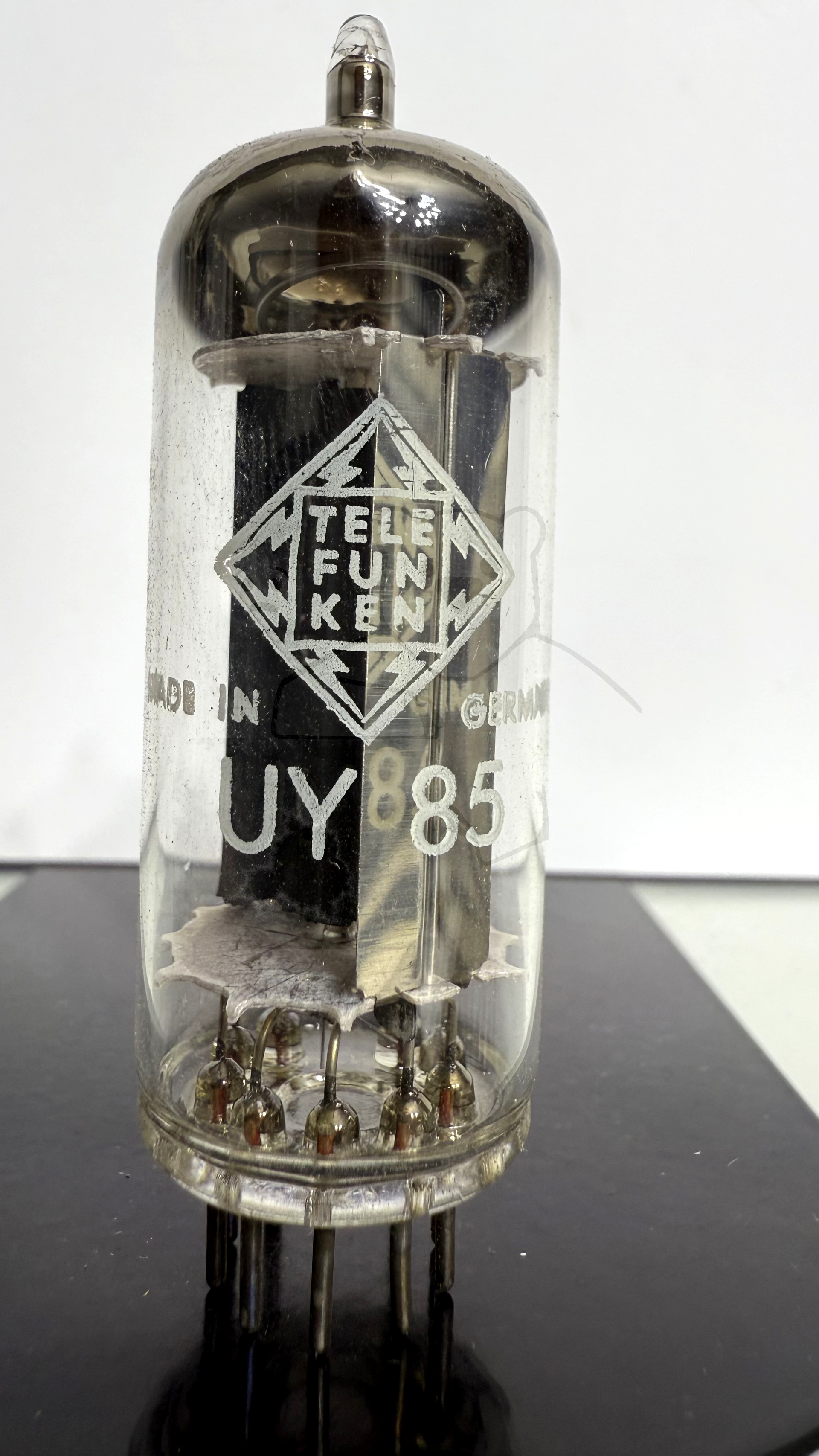 Röhre UY85 #7223 Bild 1