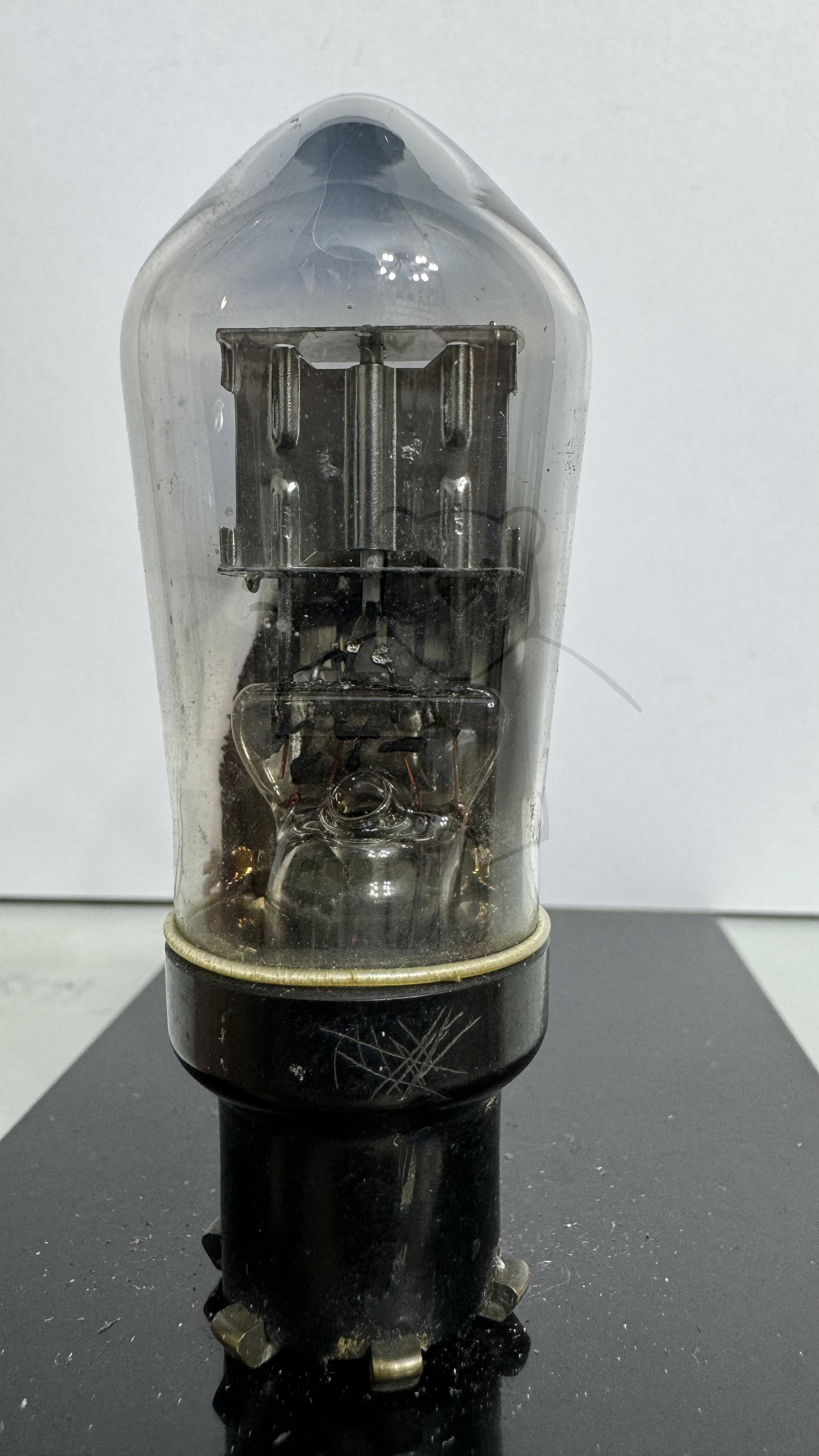 Röhre VY2 #5992 Bild 1