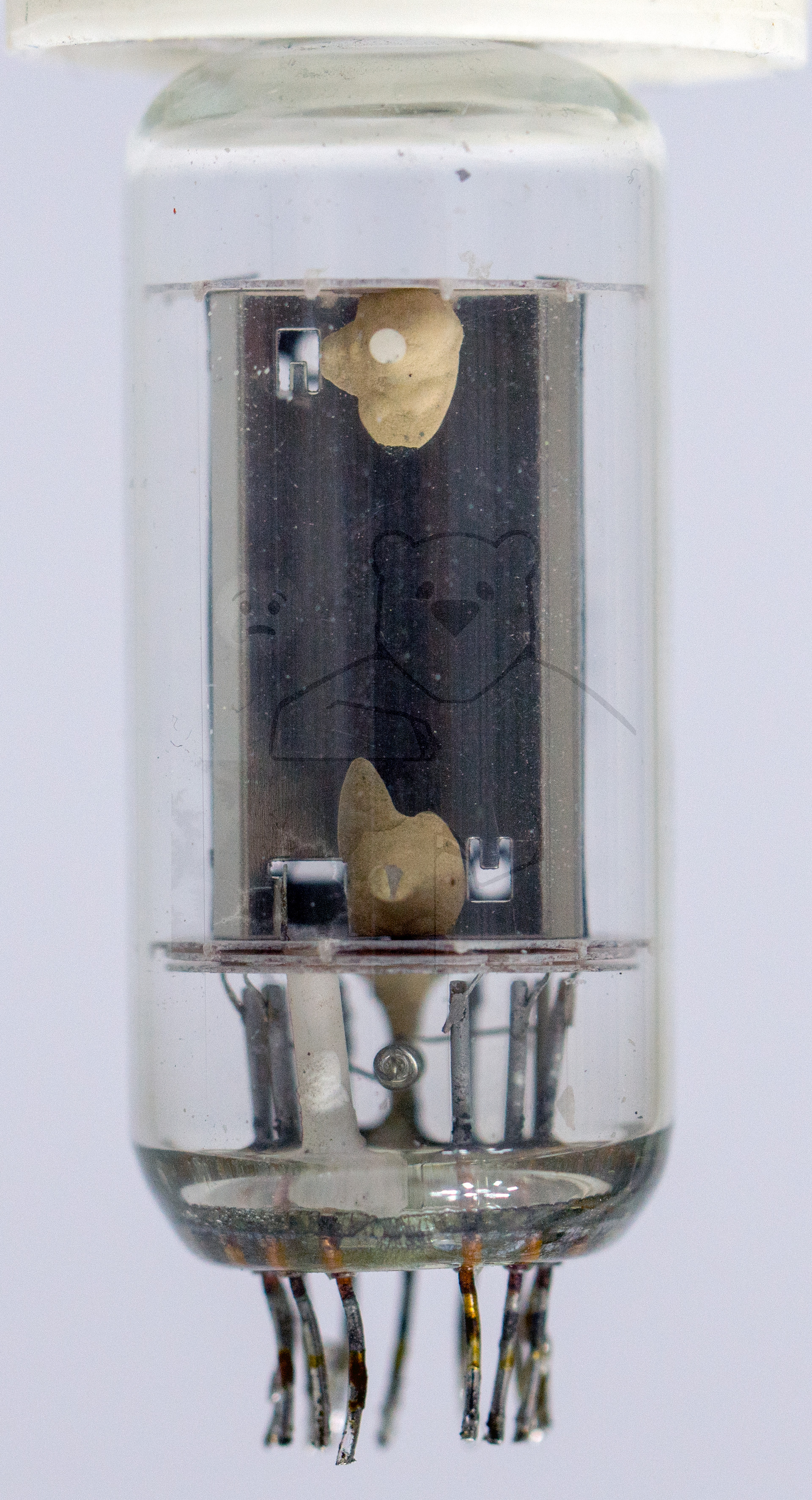 Röhre Z570M (Farbfilter entfernt) #5277 Bild 3