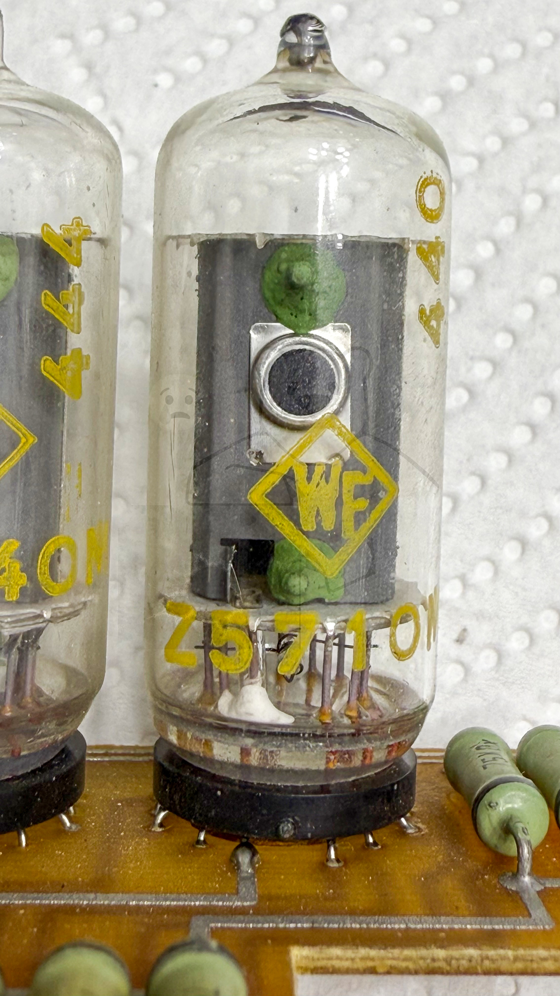 Röhre Z5710M #3708 Bild 1