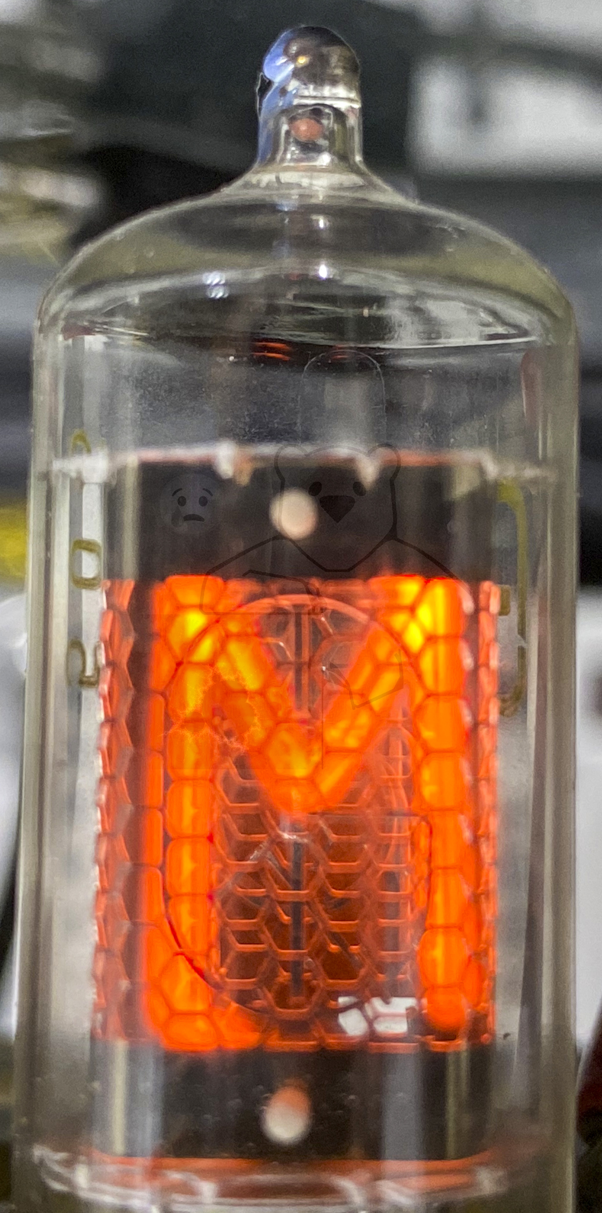 Röhre Z5800M Symbol M (Grossbuchstabe)