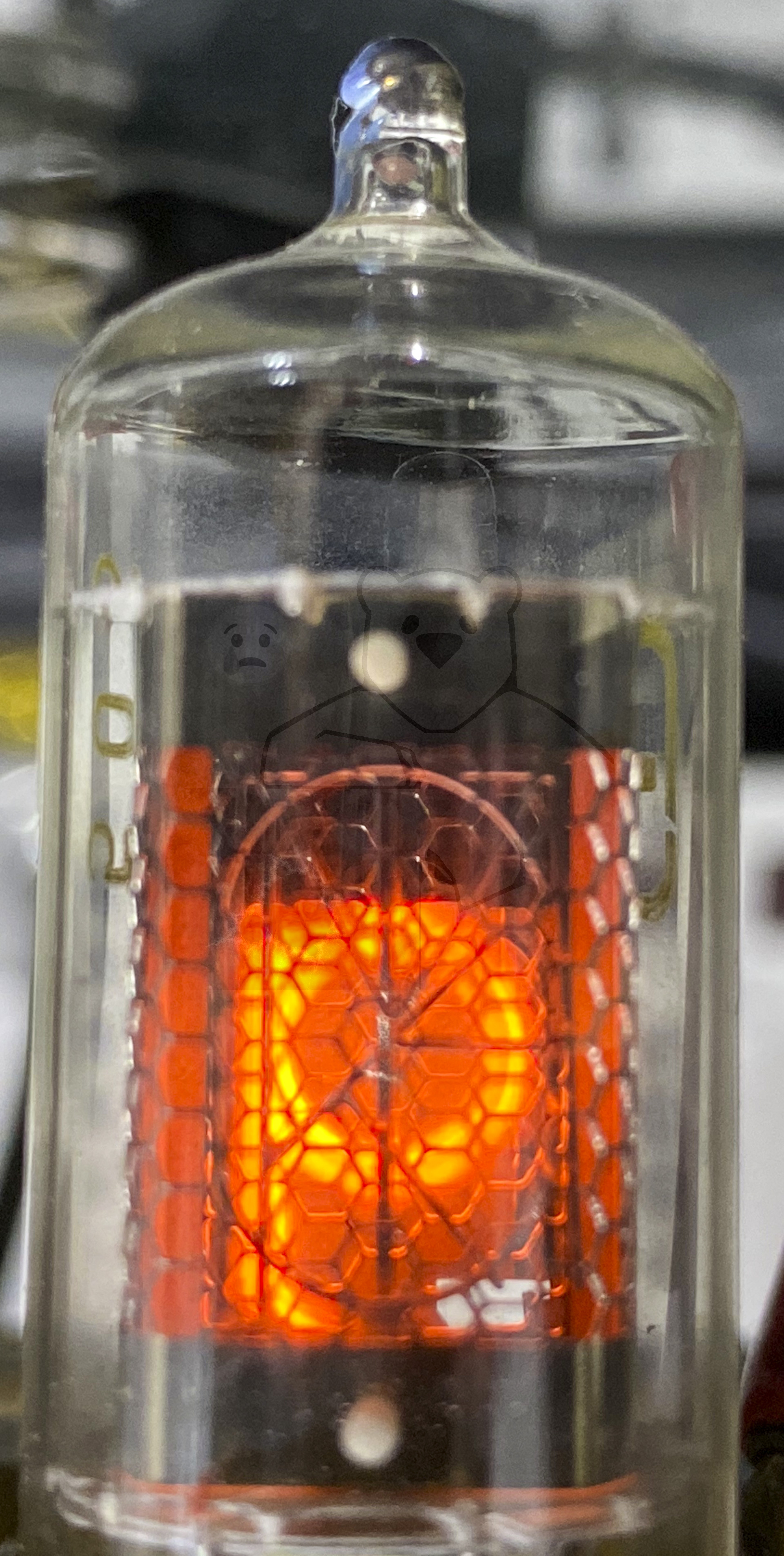 Röhre Z5800M Symbol p